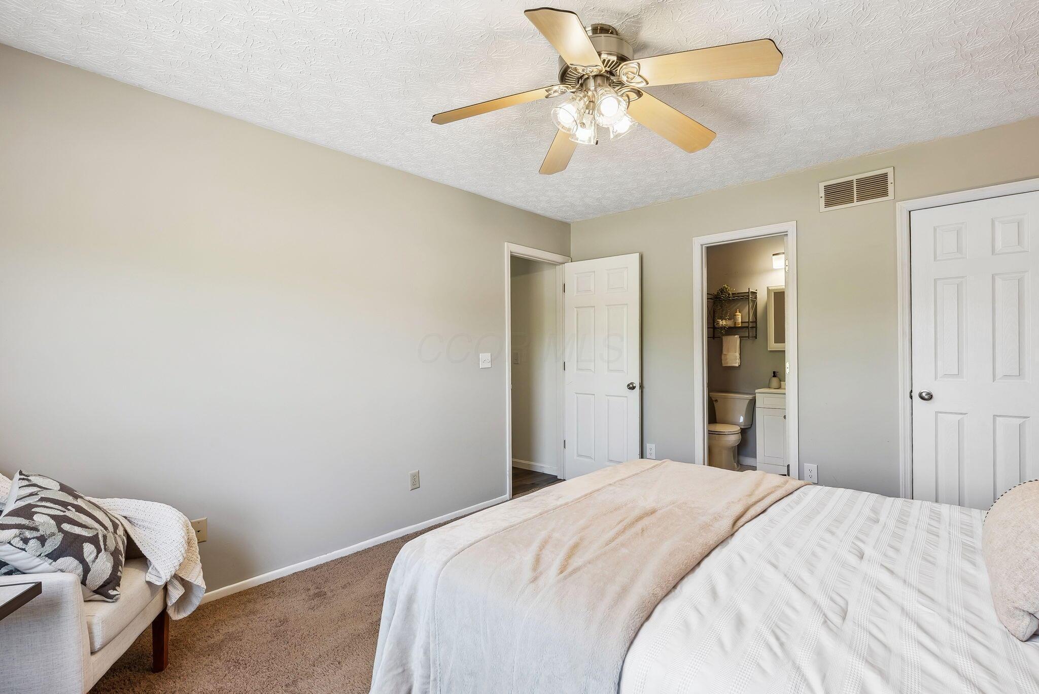 3186 Bowdoin Circle