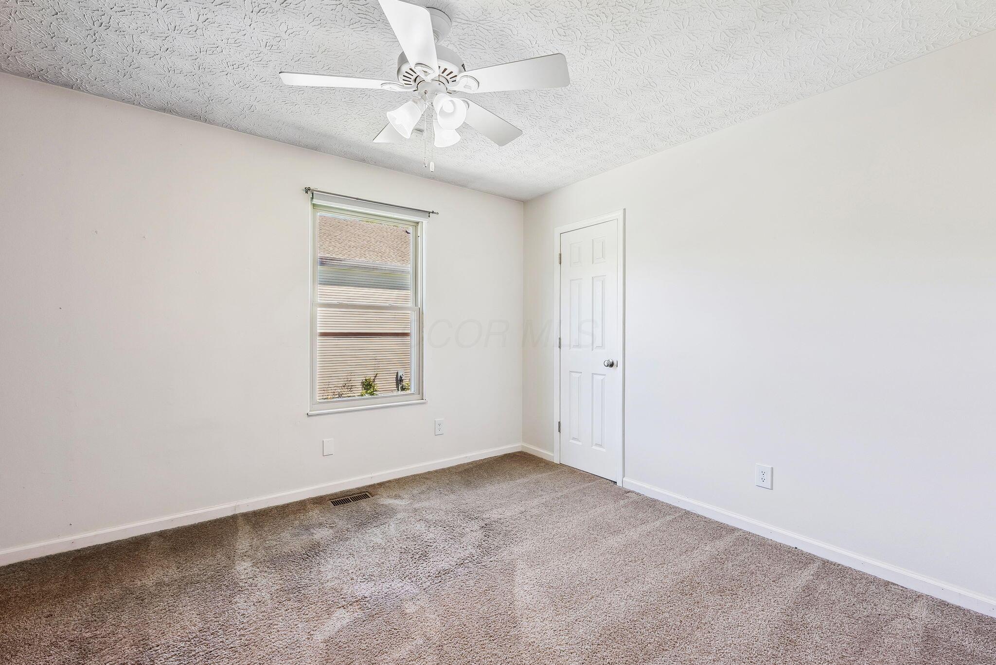 3186 Bowdoin Circle
