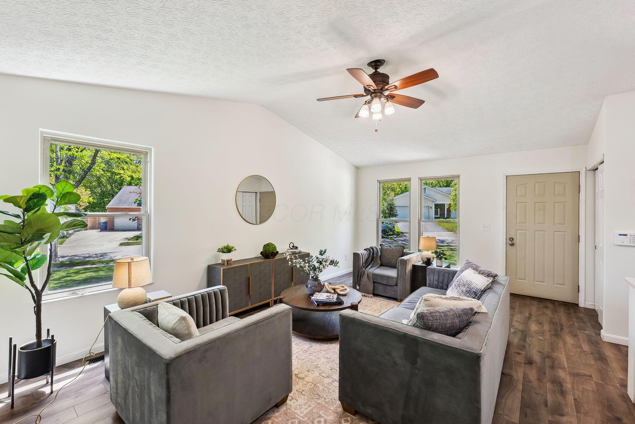3186 Bowdoin Circle