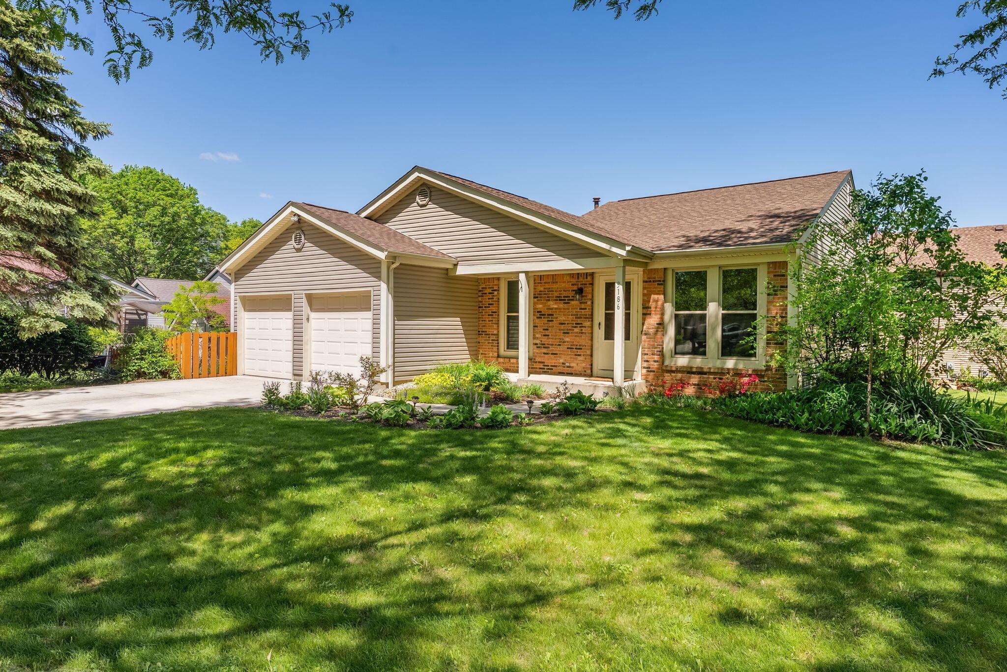 3186 Bowdoin Circle