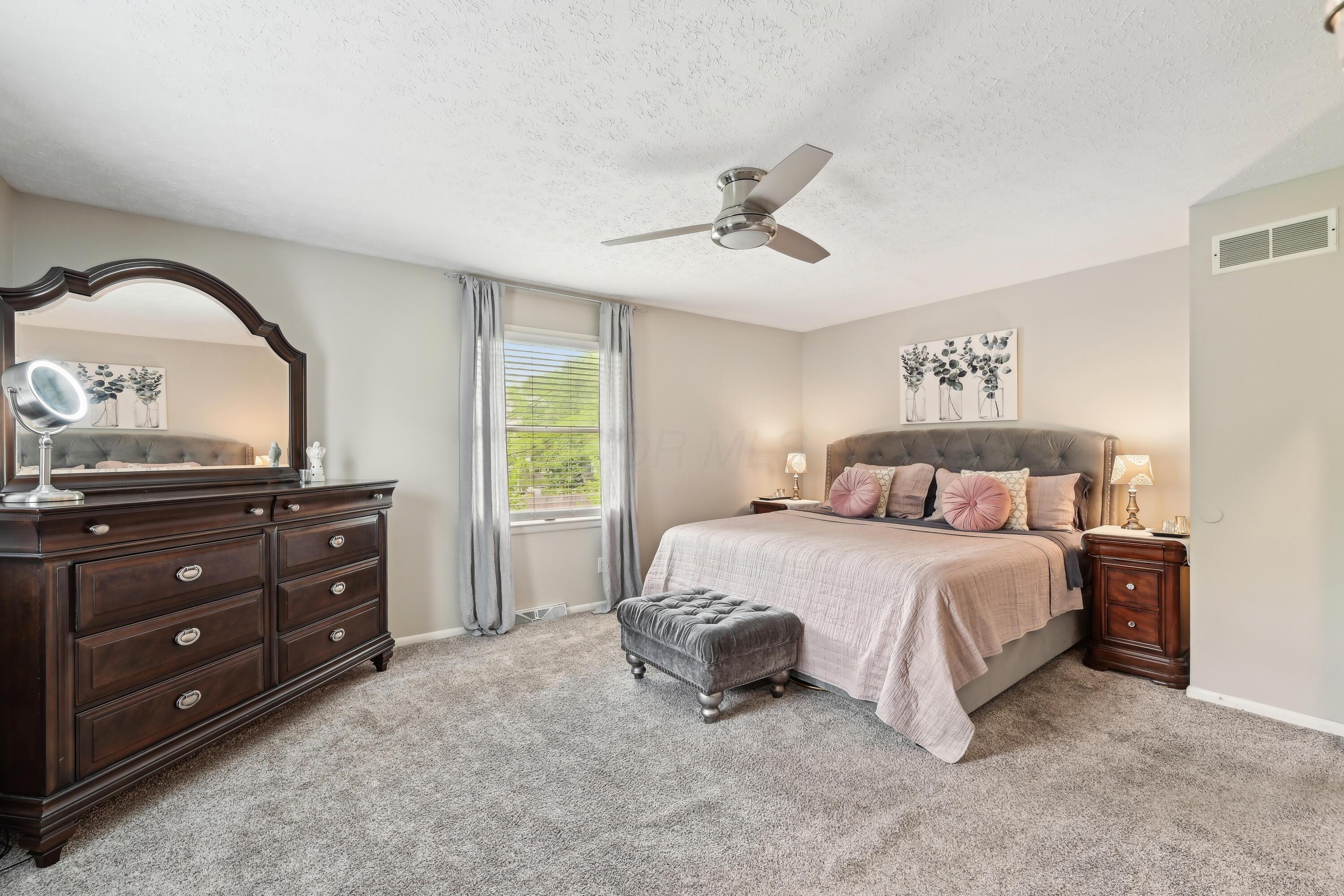 499 Wickham Way