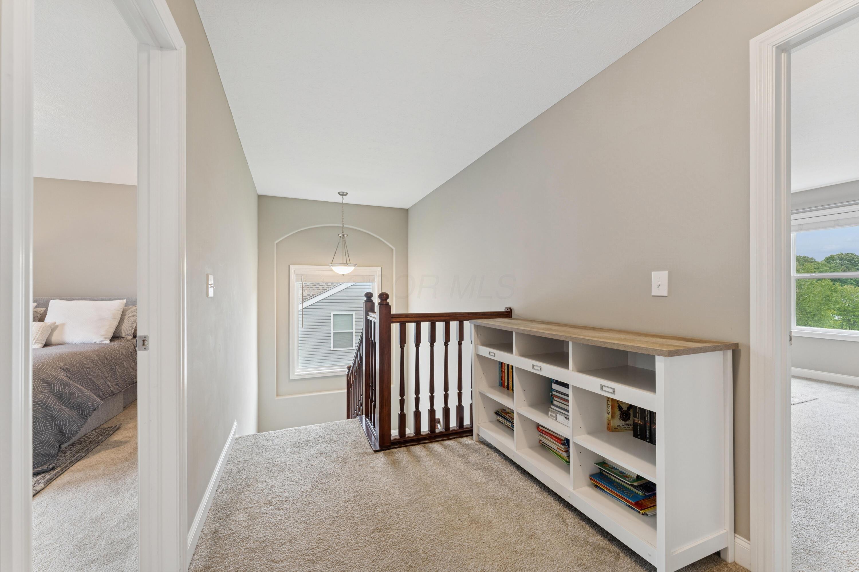 670 Sunbury Meadows Drive