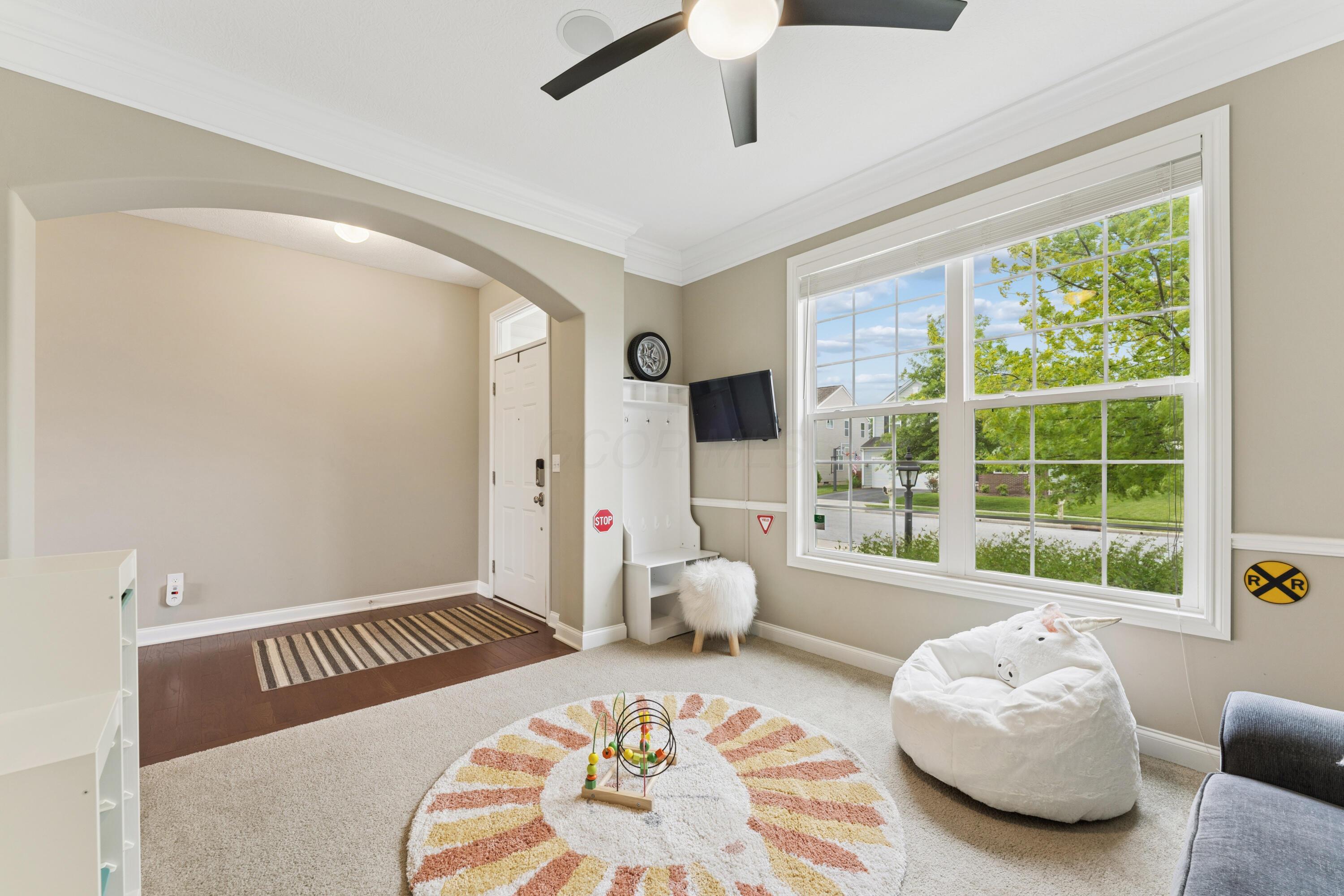 670 Sunbury Meadows Drive