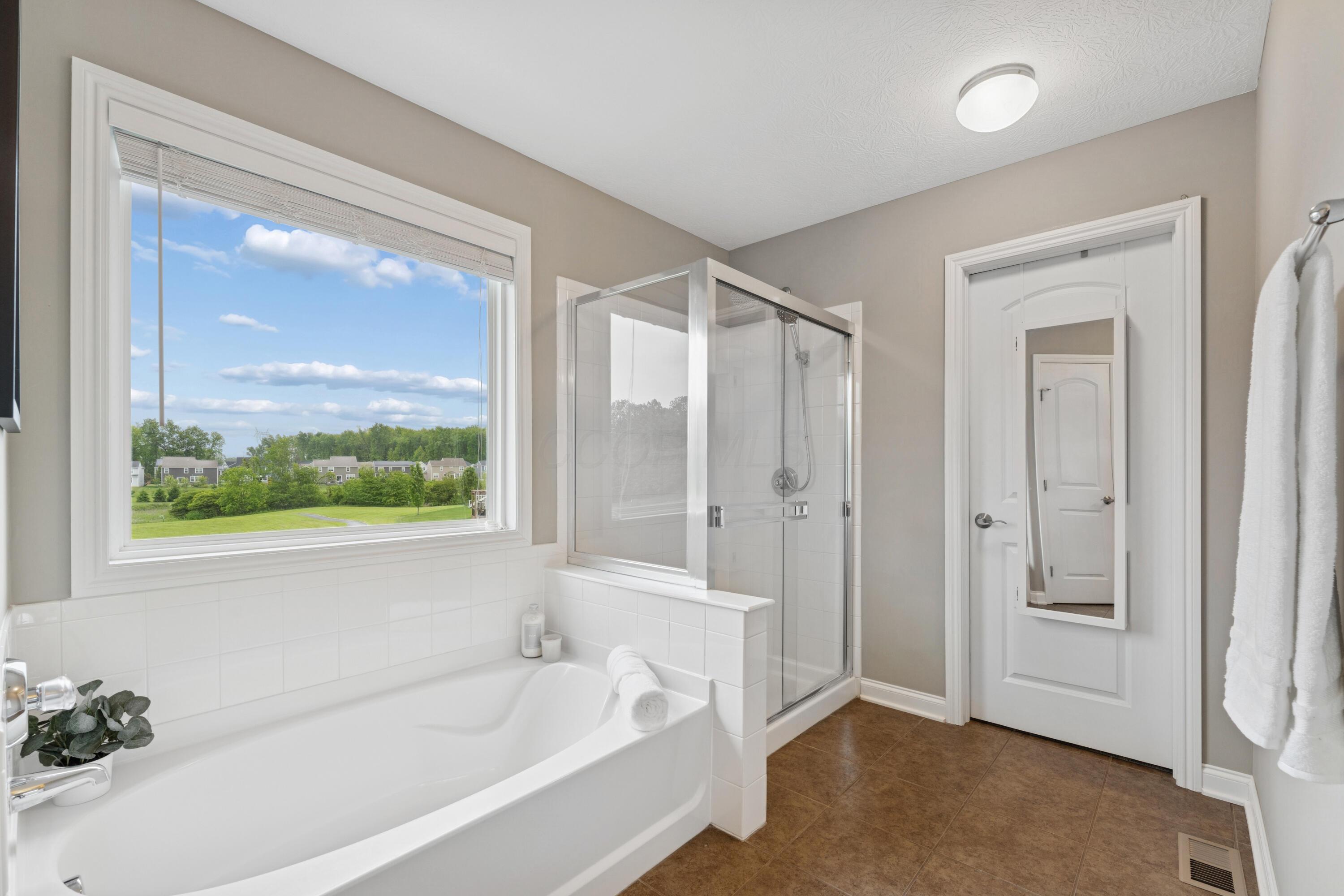 670 Sunbury Meadows Drive