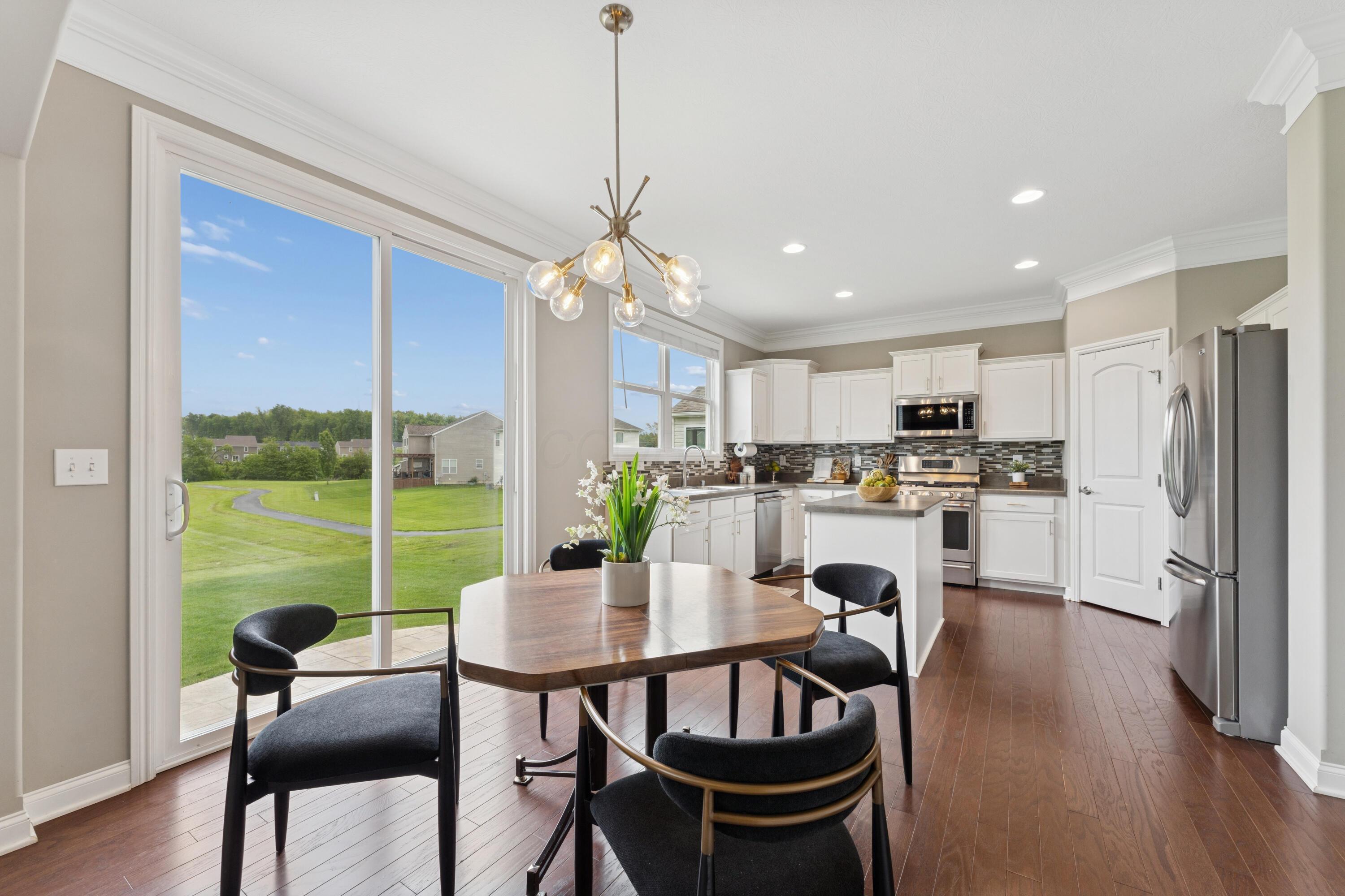 670 Sunbury Meadows Drive