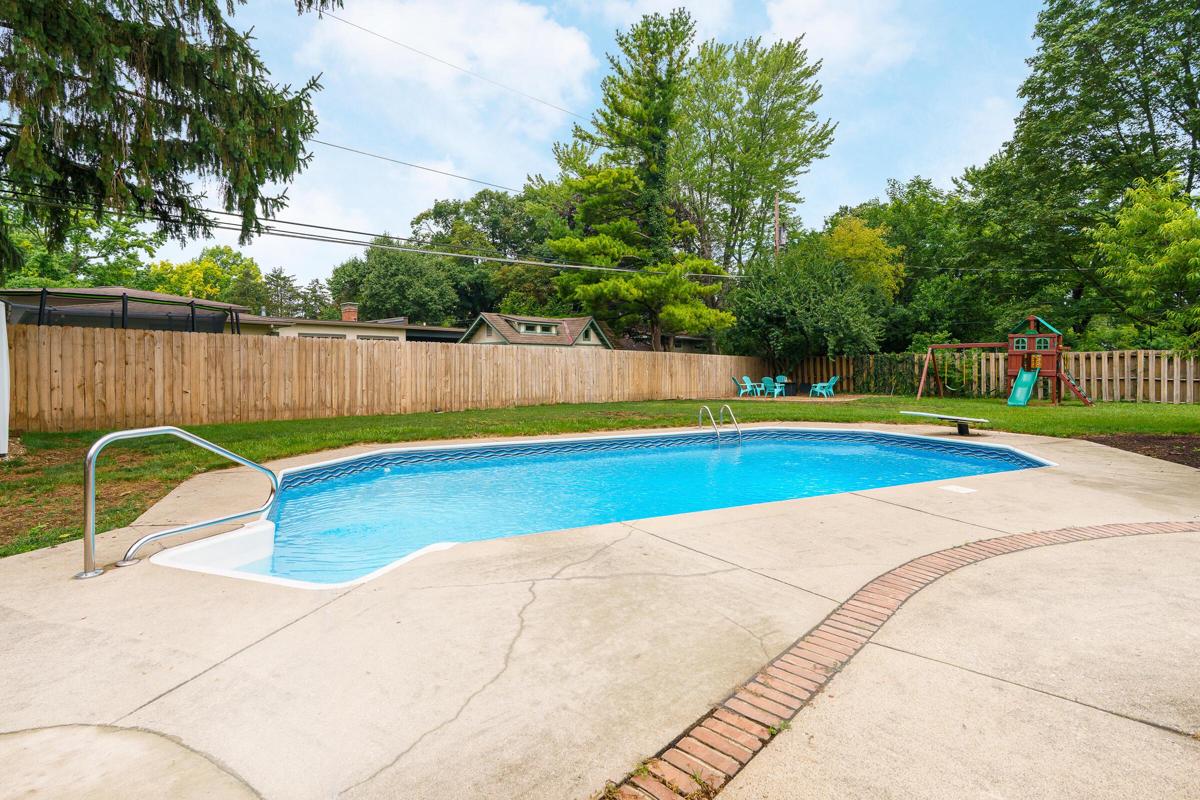 3121 Edgefield Road