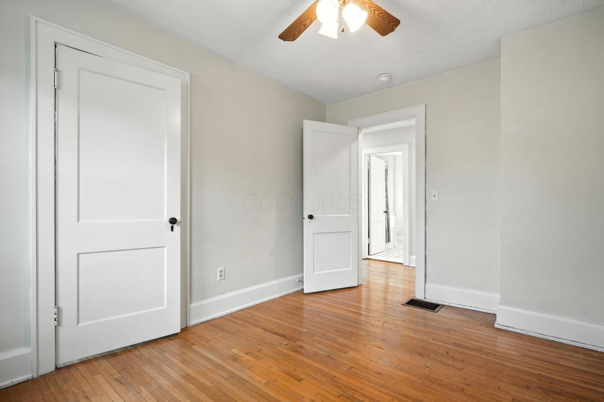 71 E Longview Avenue