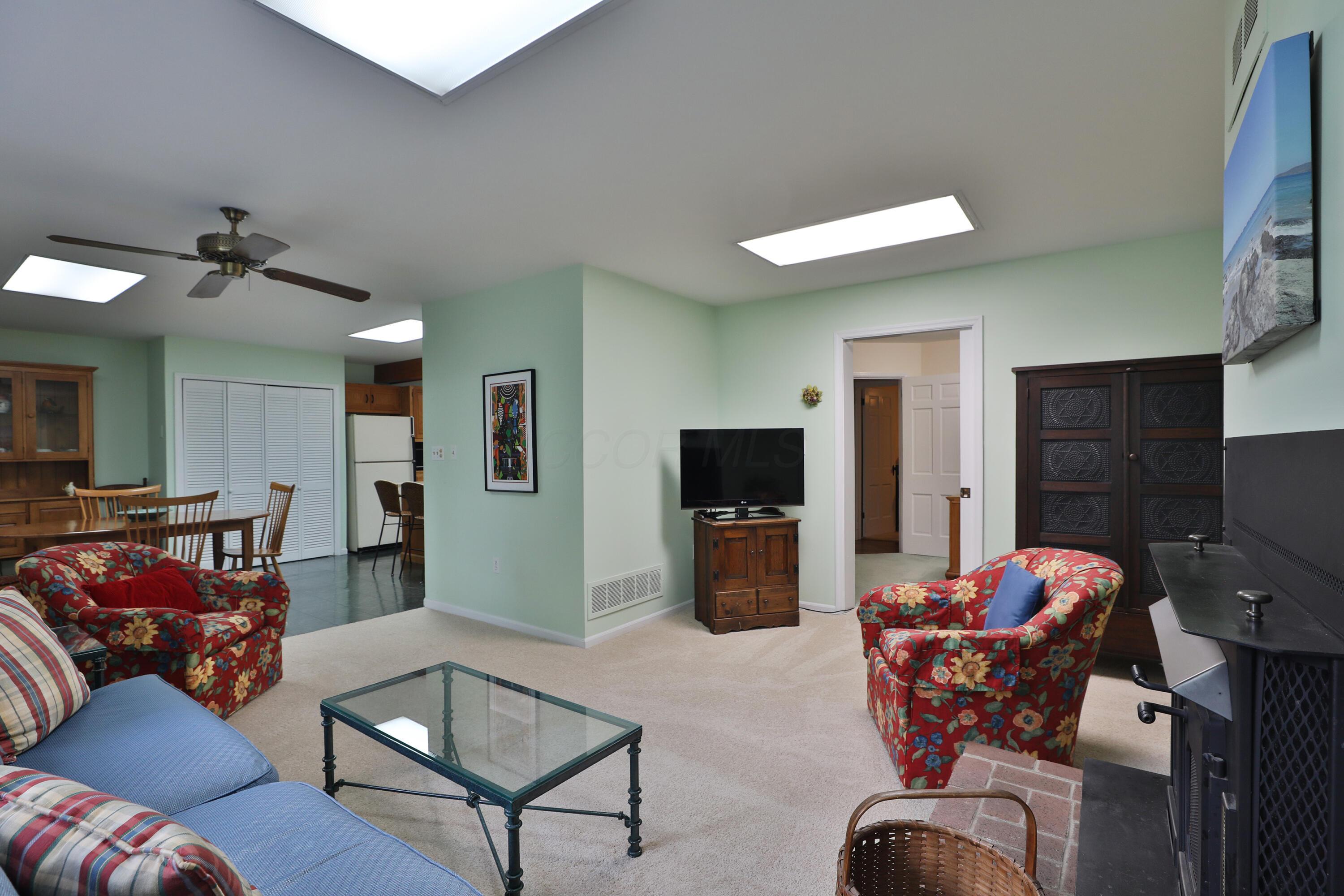 522 Meadoway Park