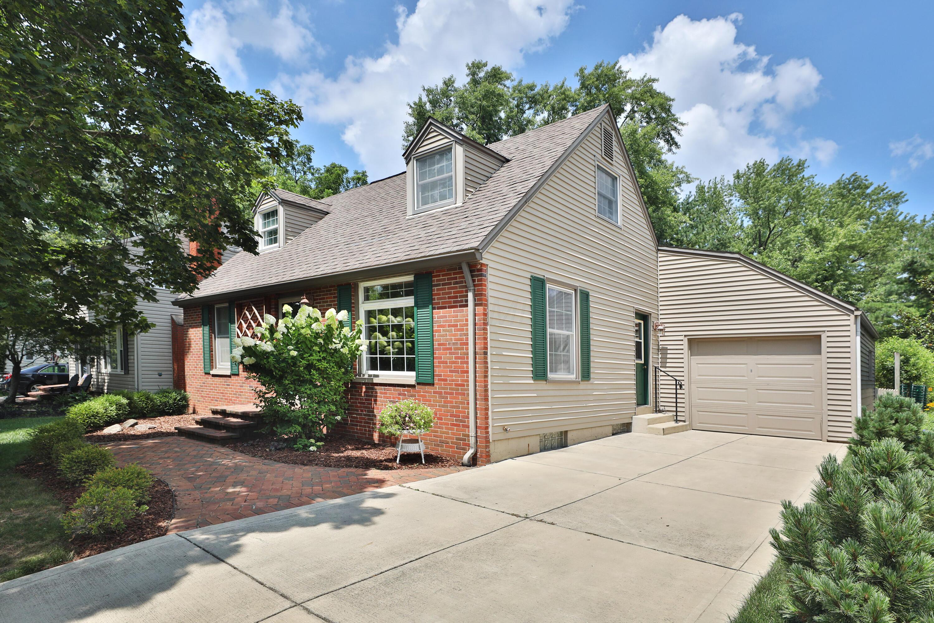 522 Meadoway Park