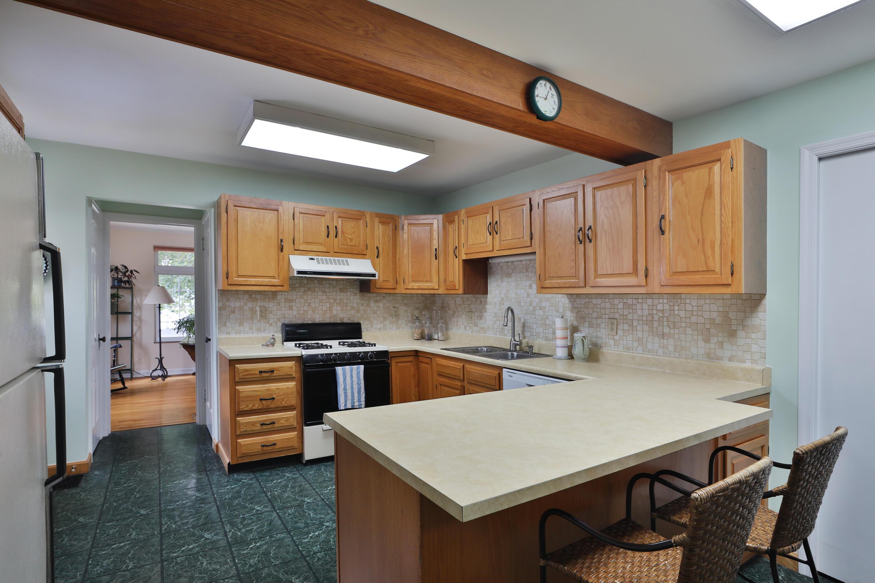 522 Meadoway Park