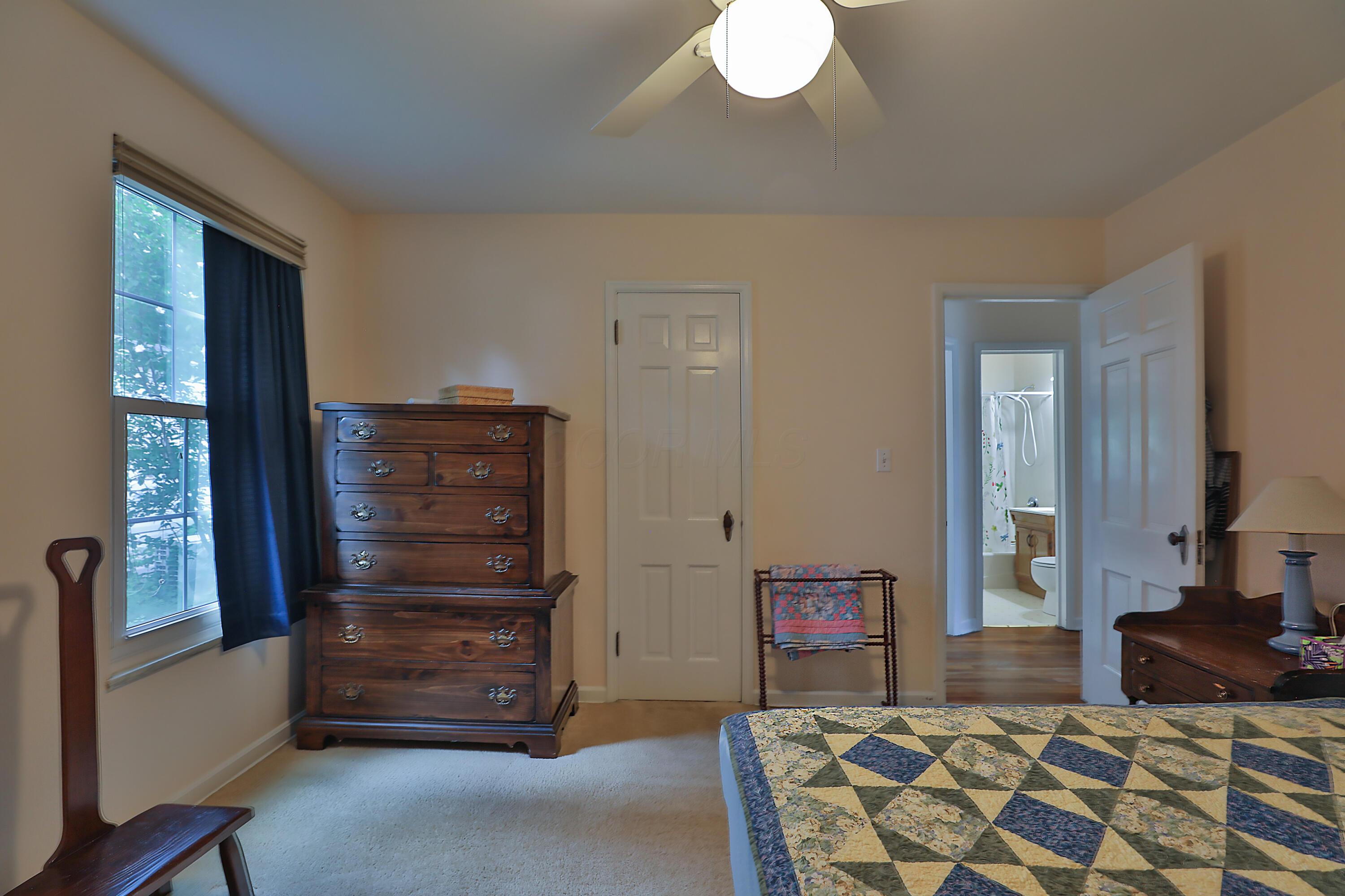 522 Meadoway Park