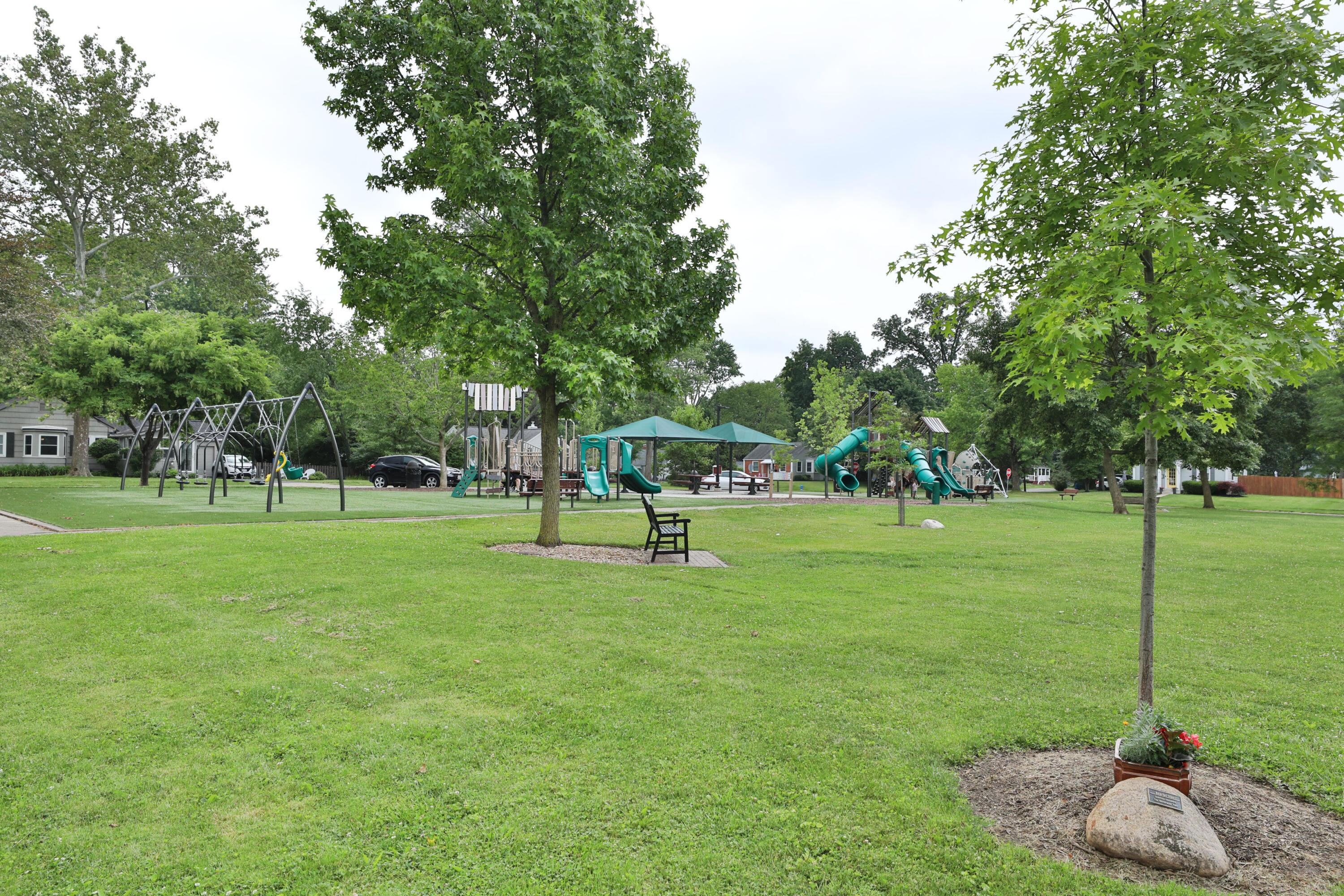 522 Meadoway Park