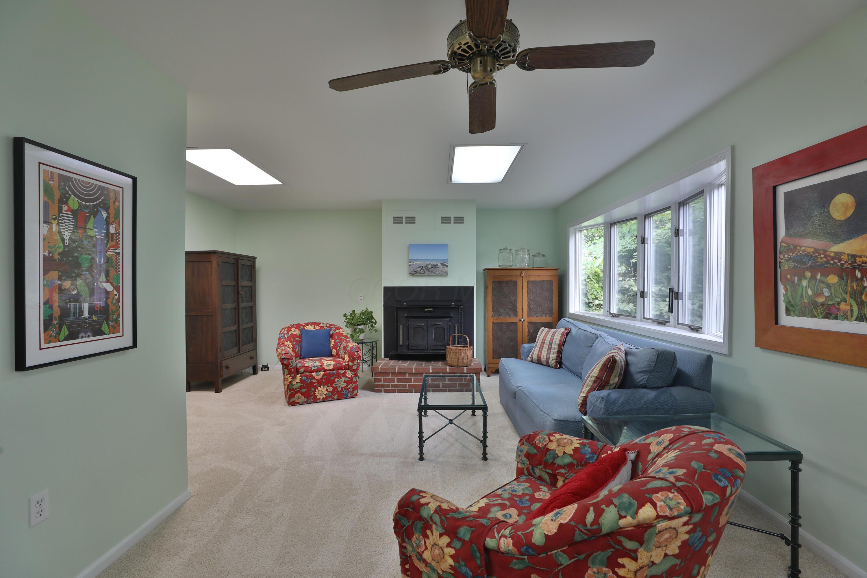 522 Meadoway Park