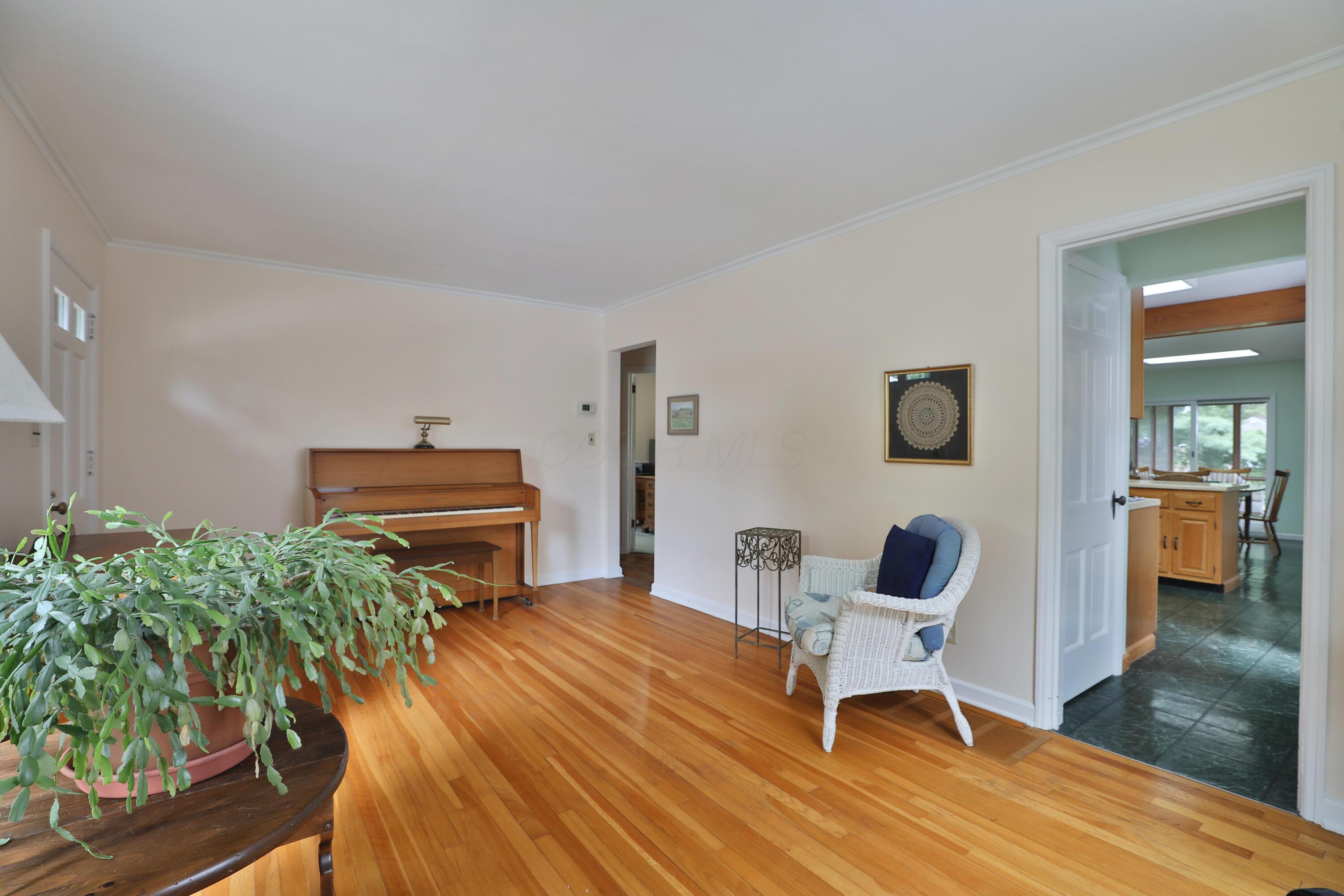 522 Meadoway Park