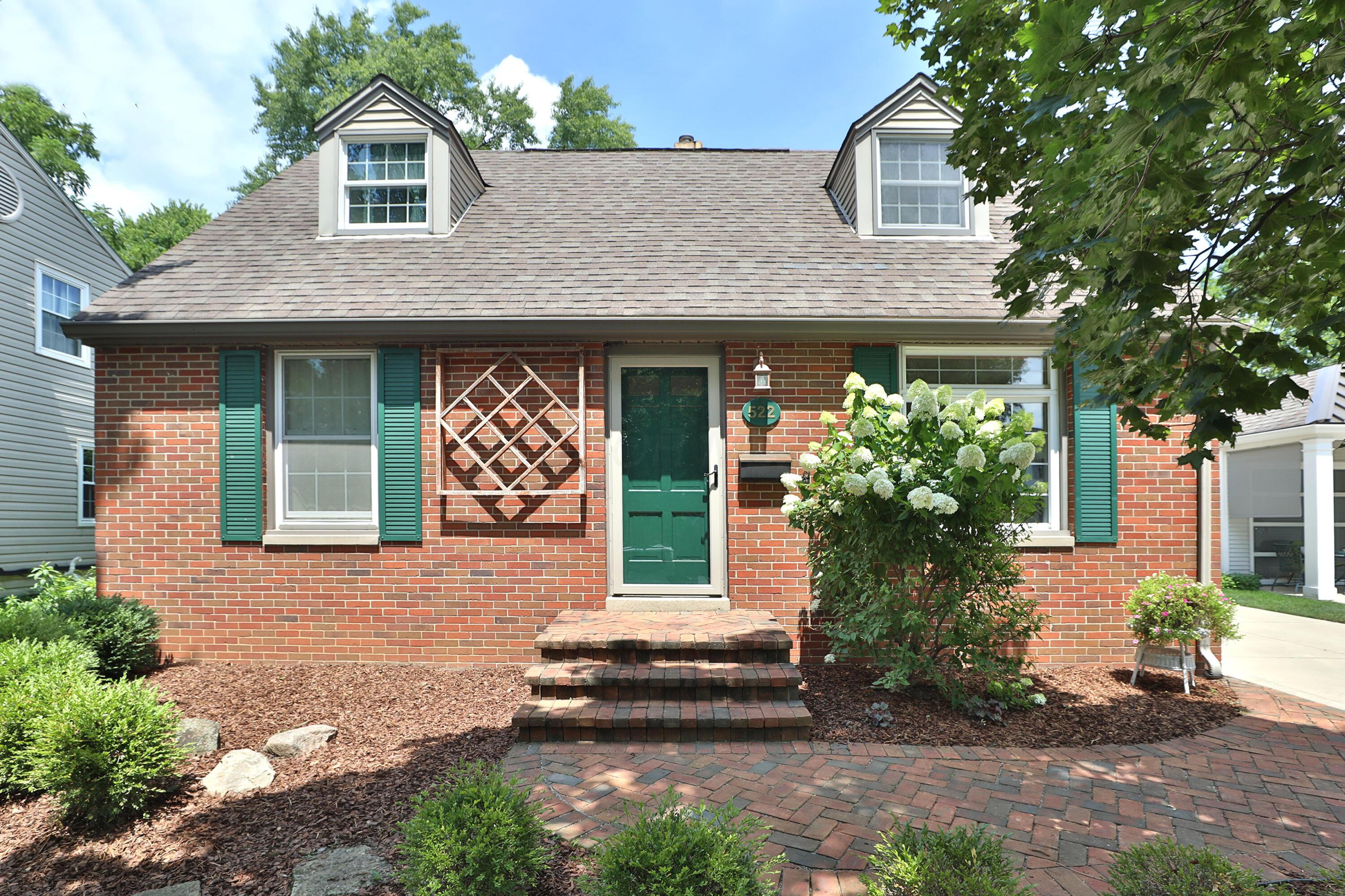 522 Meadoway Park