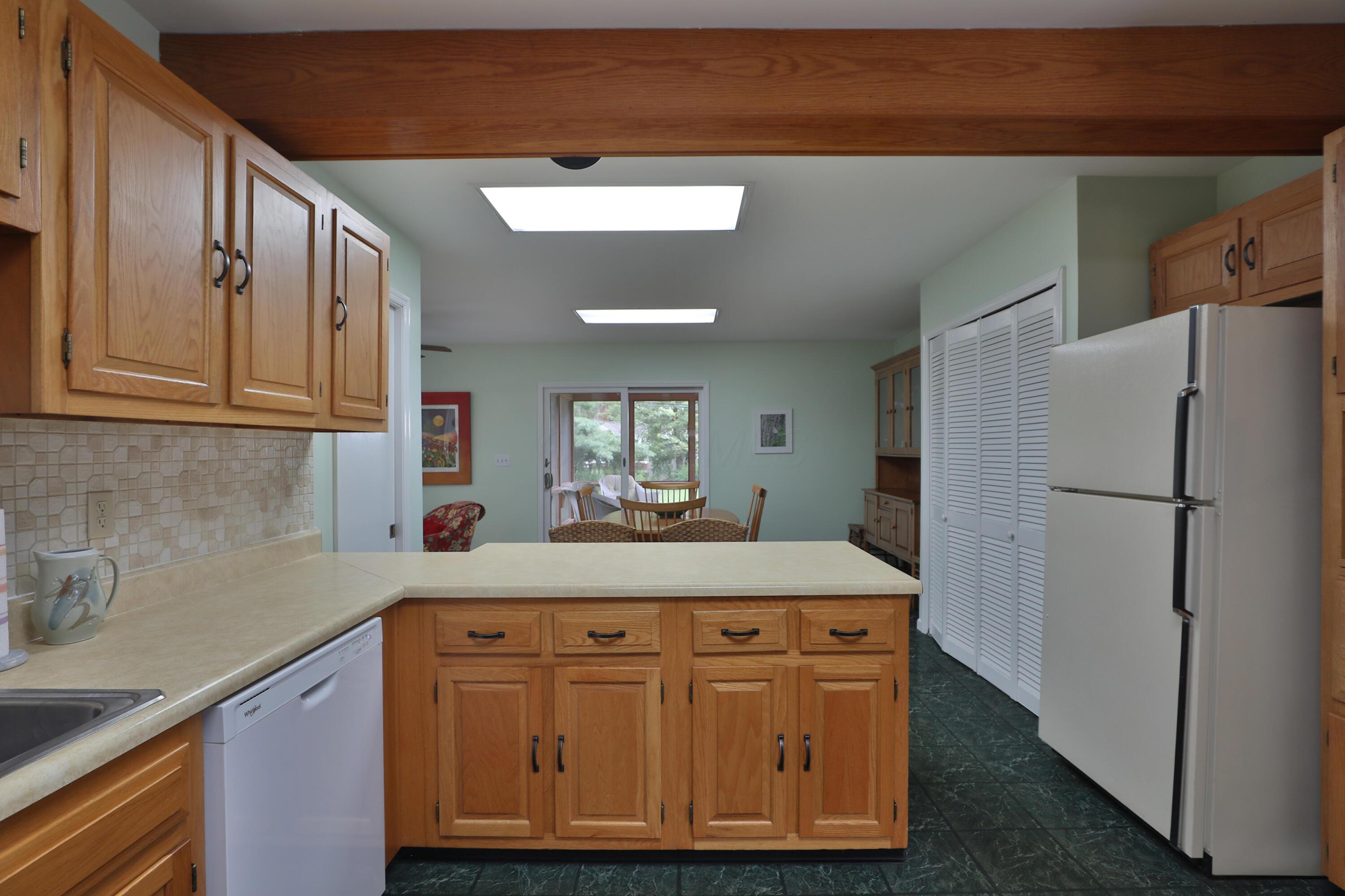 522 Meadoway Park