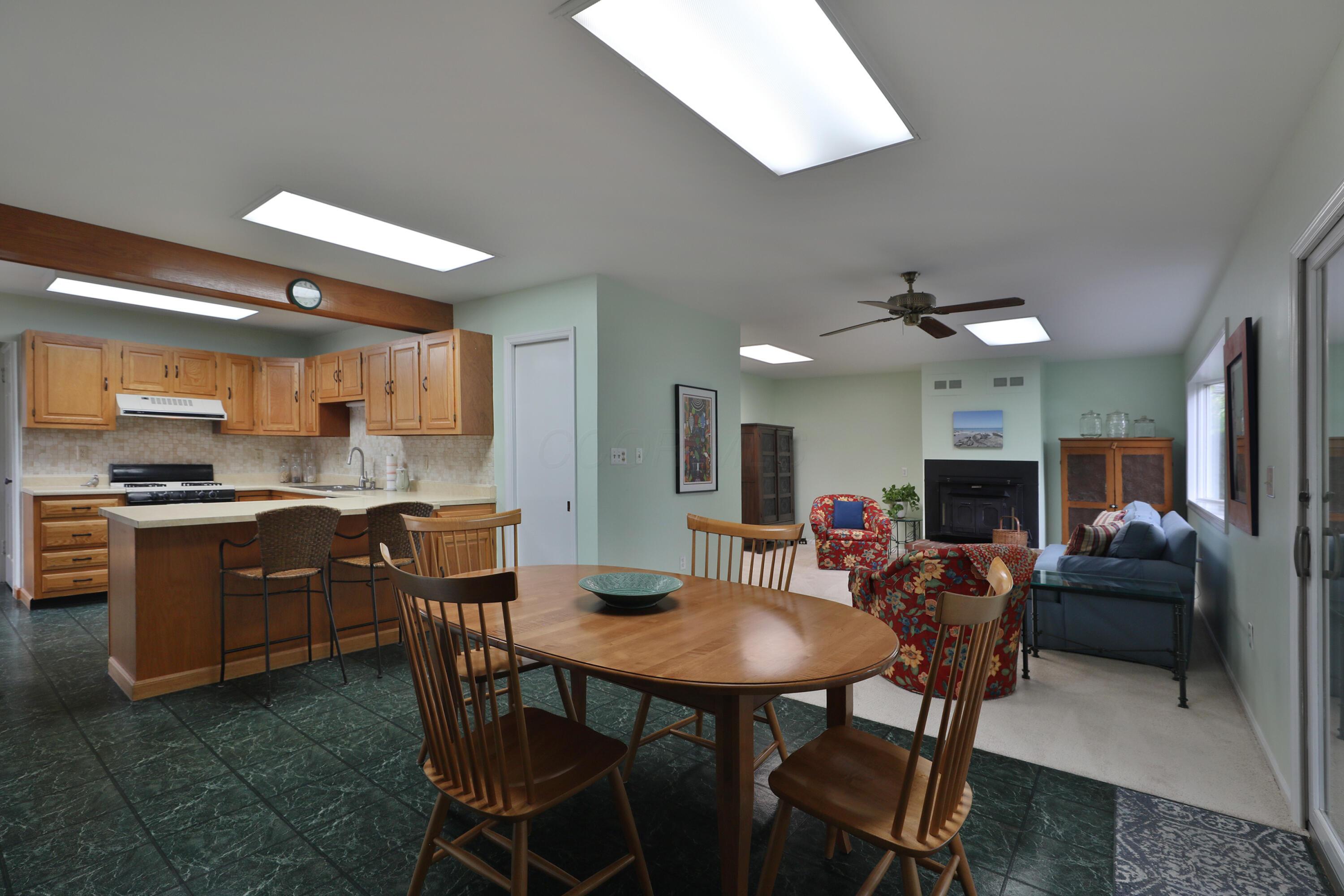 522 Meadoway Park
