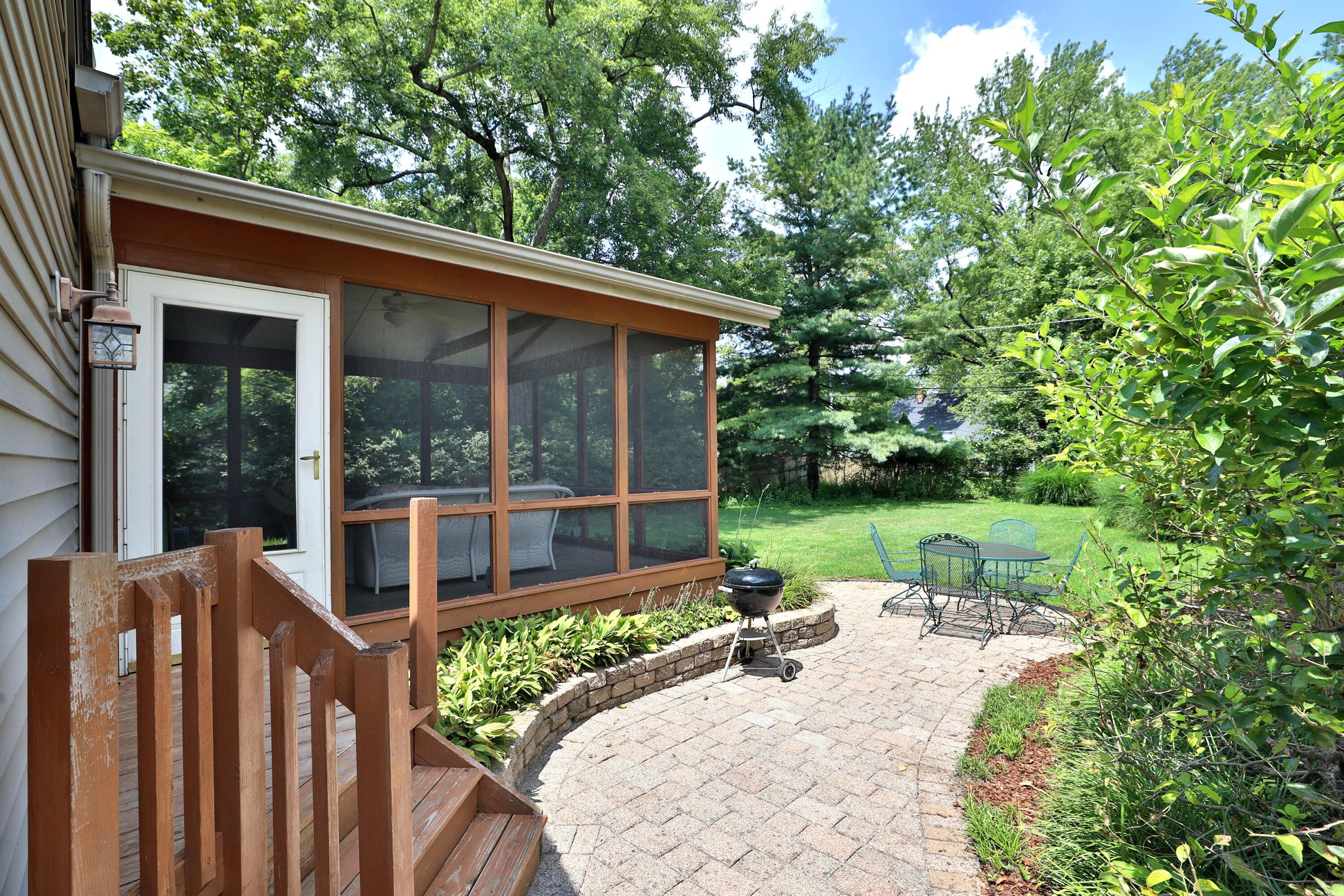 522 Meadoway Park