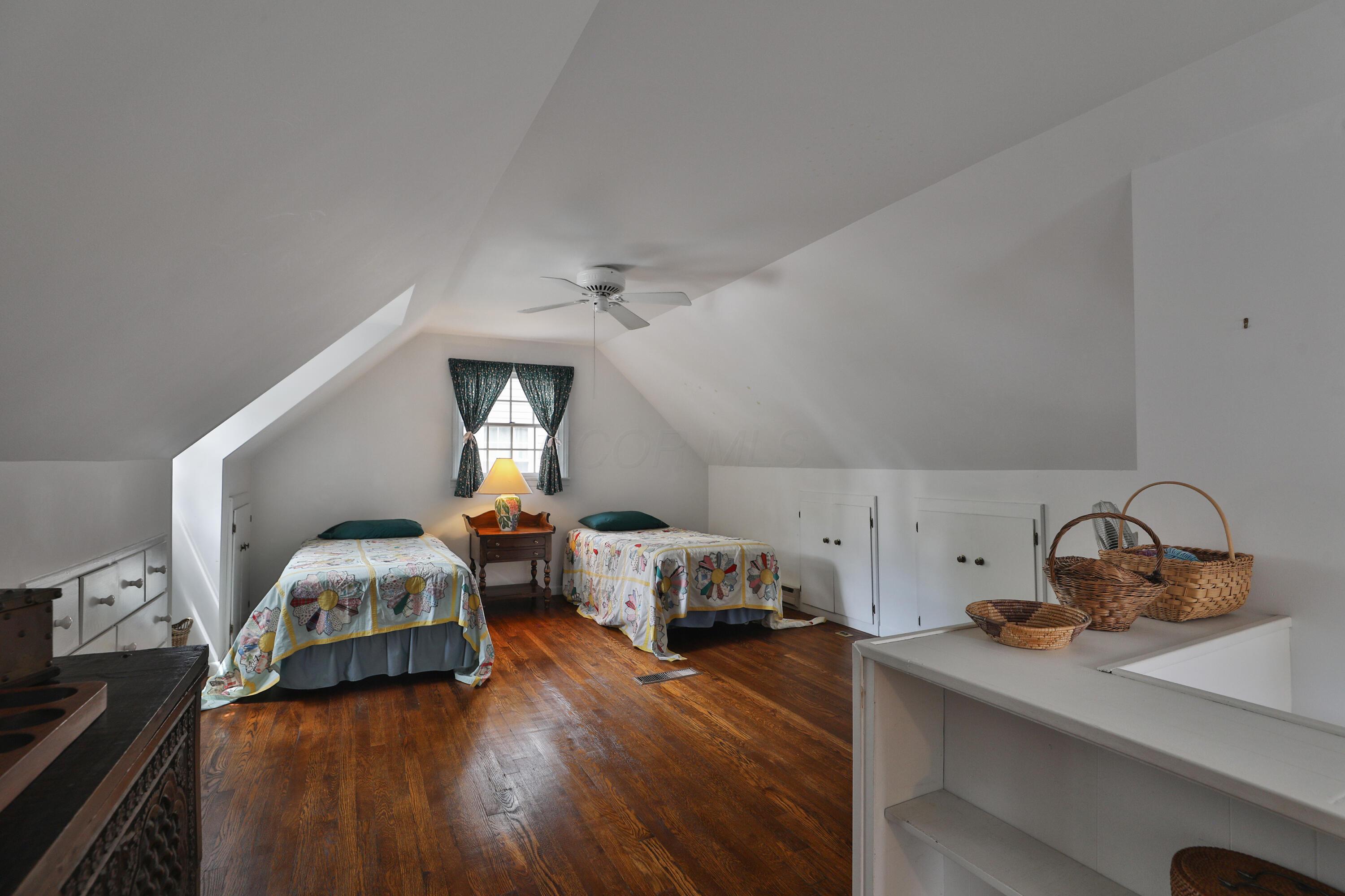 522 Meadoway Park