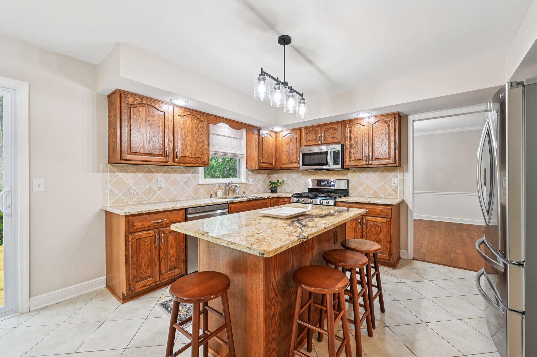 326 Olenview Circle W