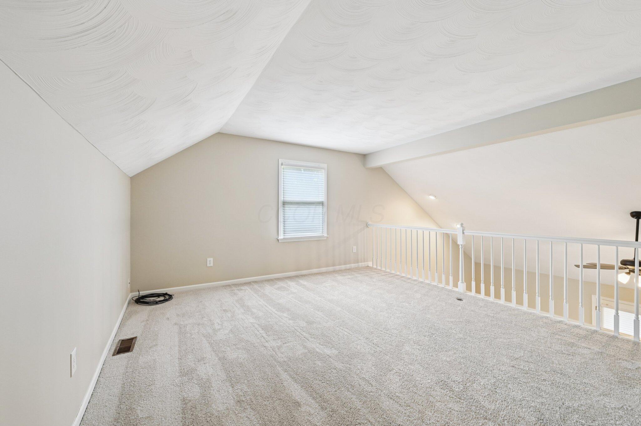 326 Olenview Circle W