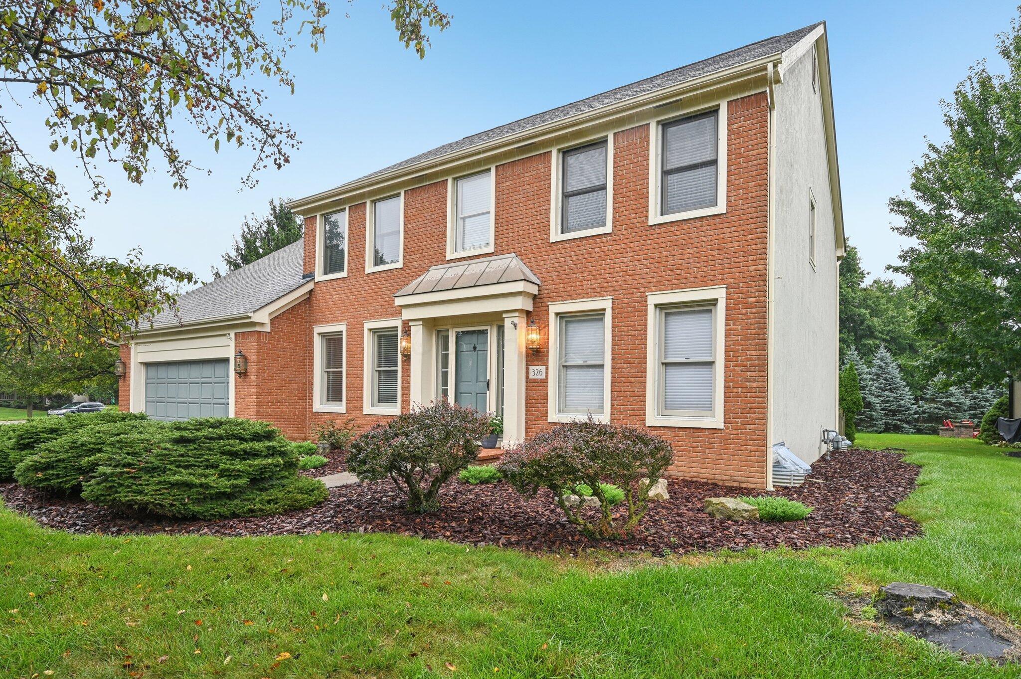 326 Olenview Circle W