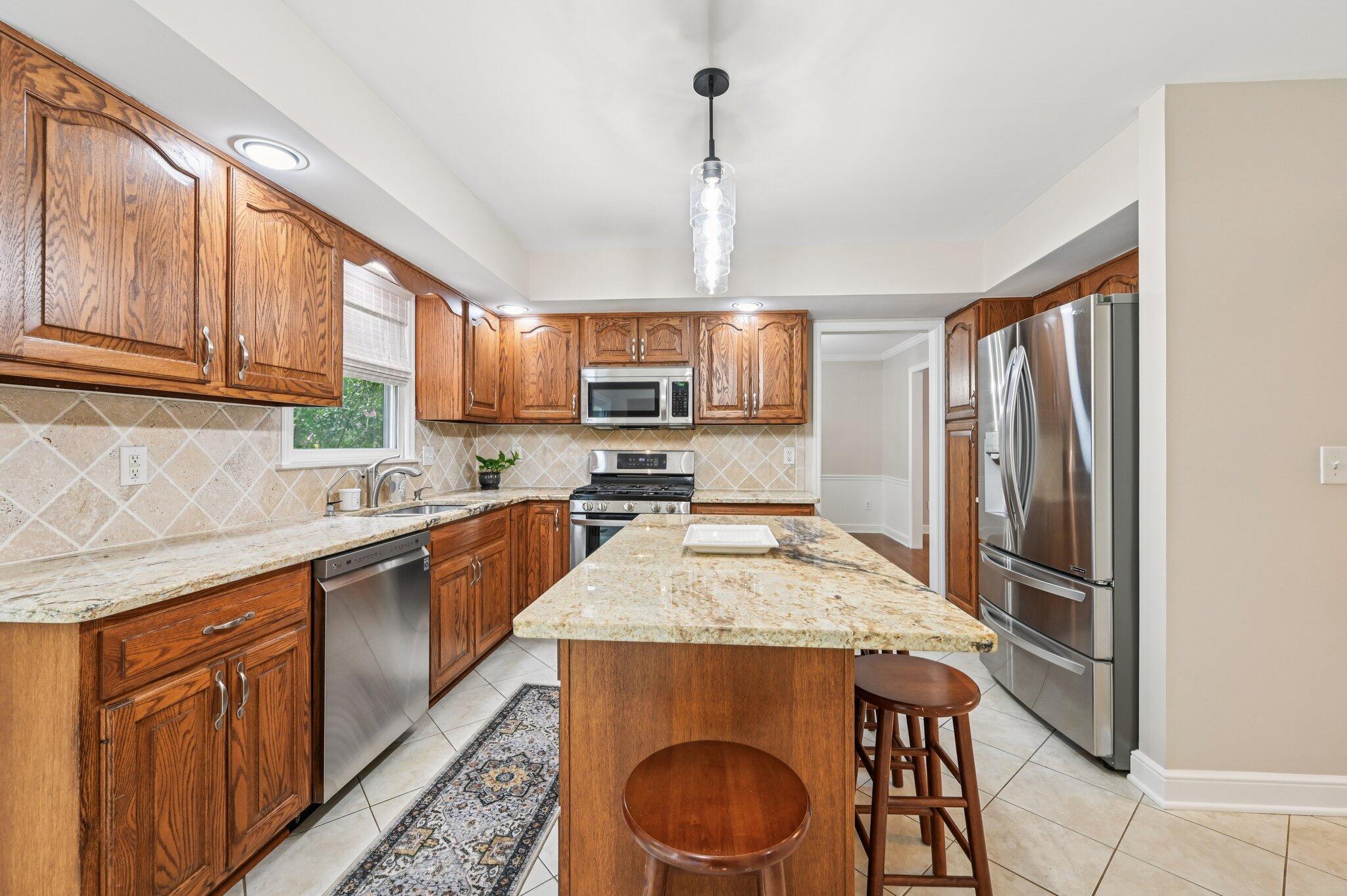 326 Olenview Circle W