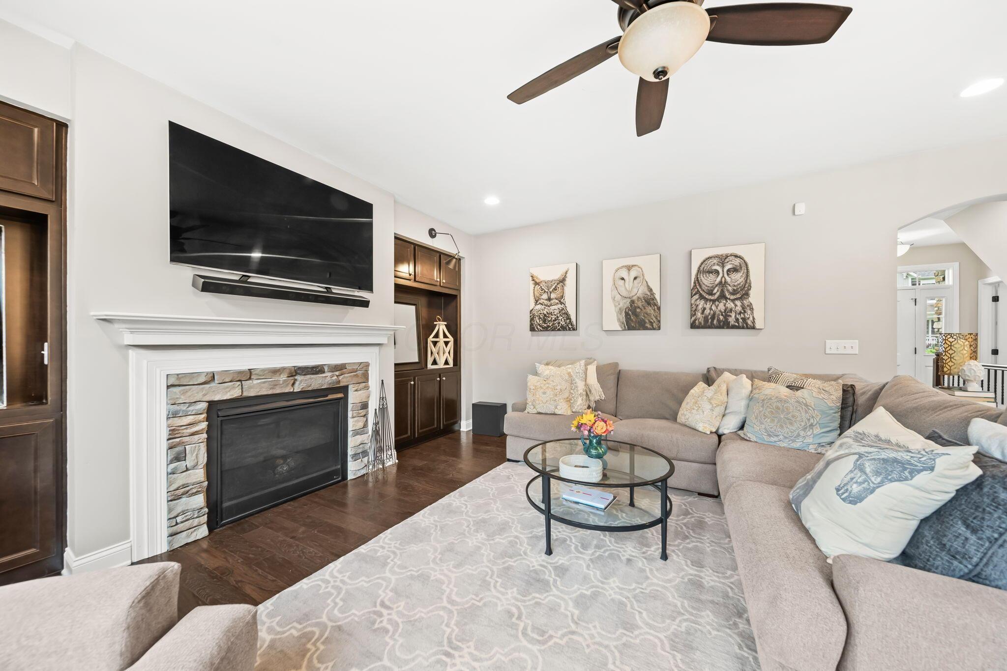 9707 Persimmon Place