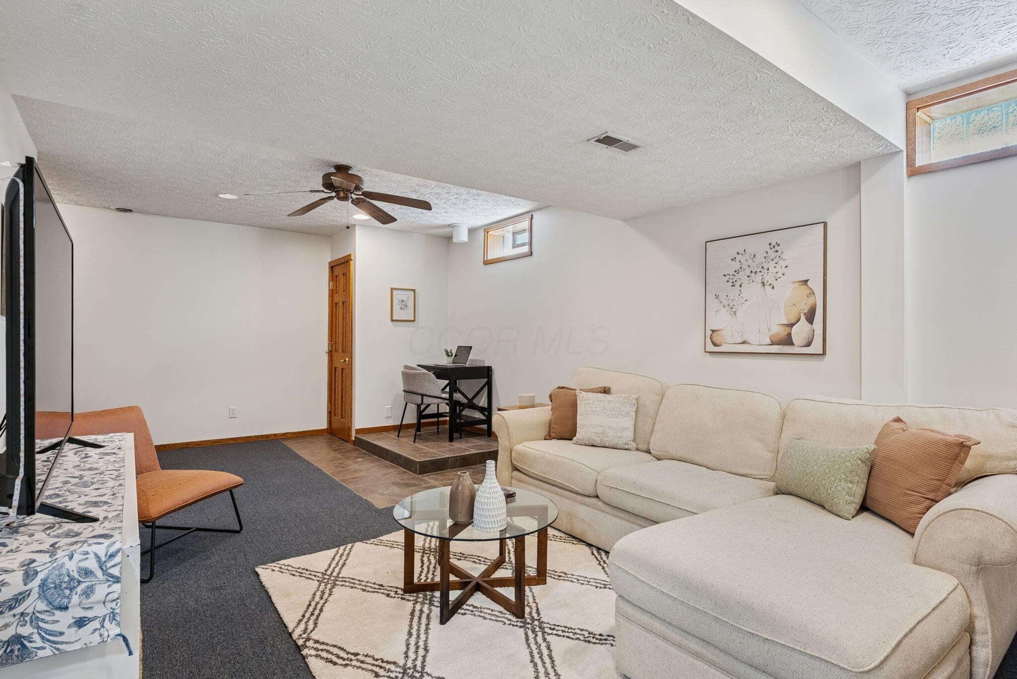 441 Barrington Ridge