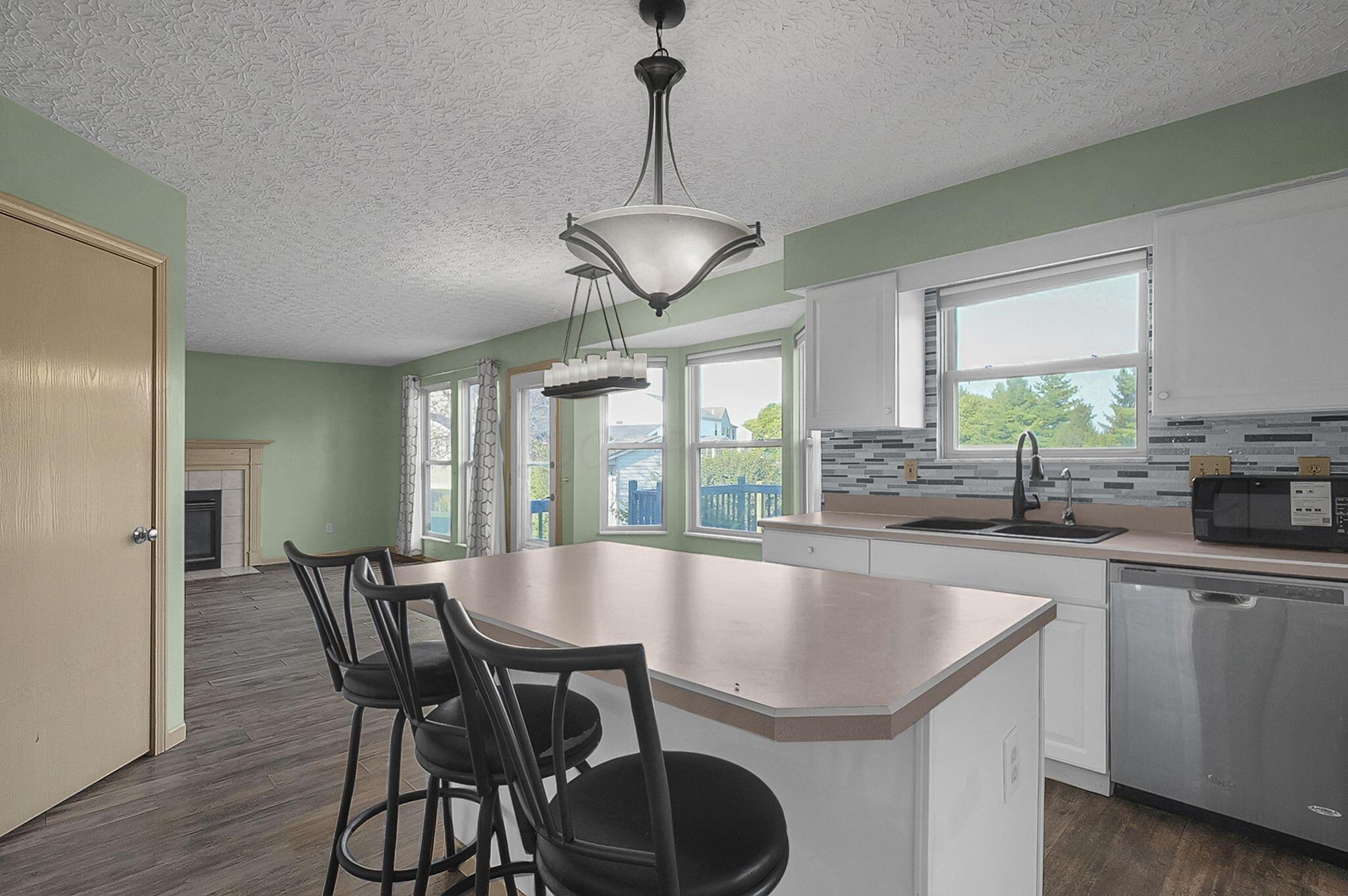 556 Harbinger Court