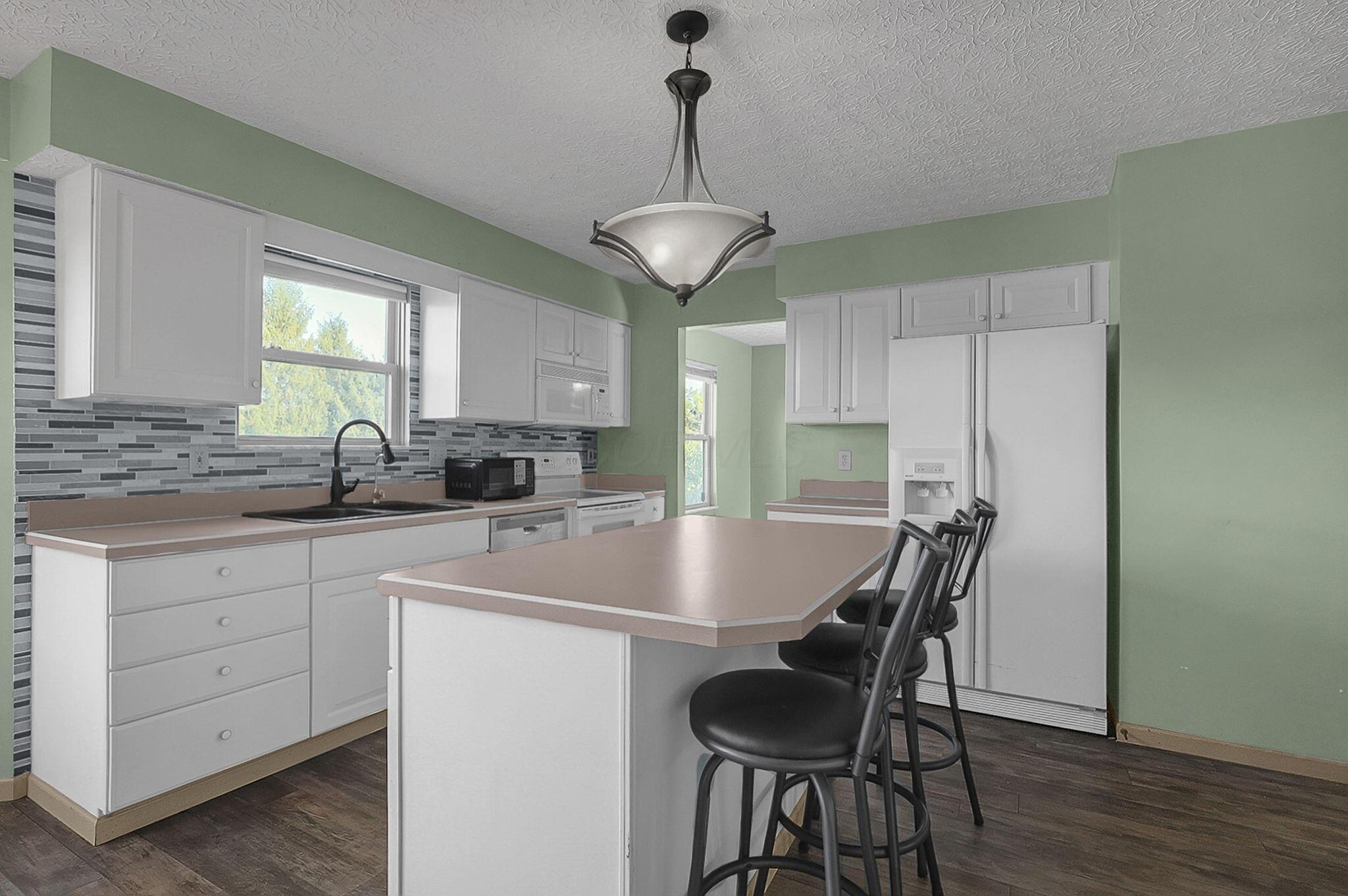 556 Harbinger Court
