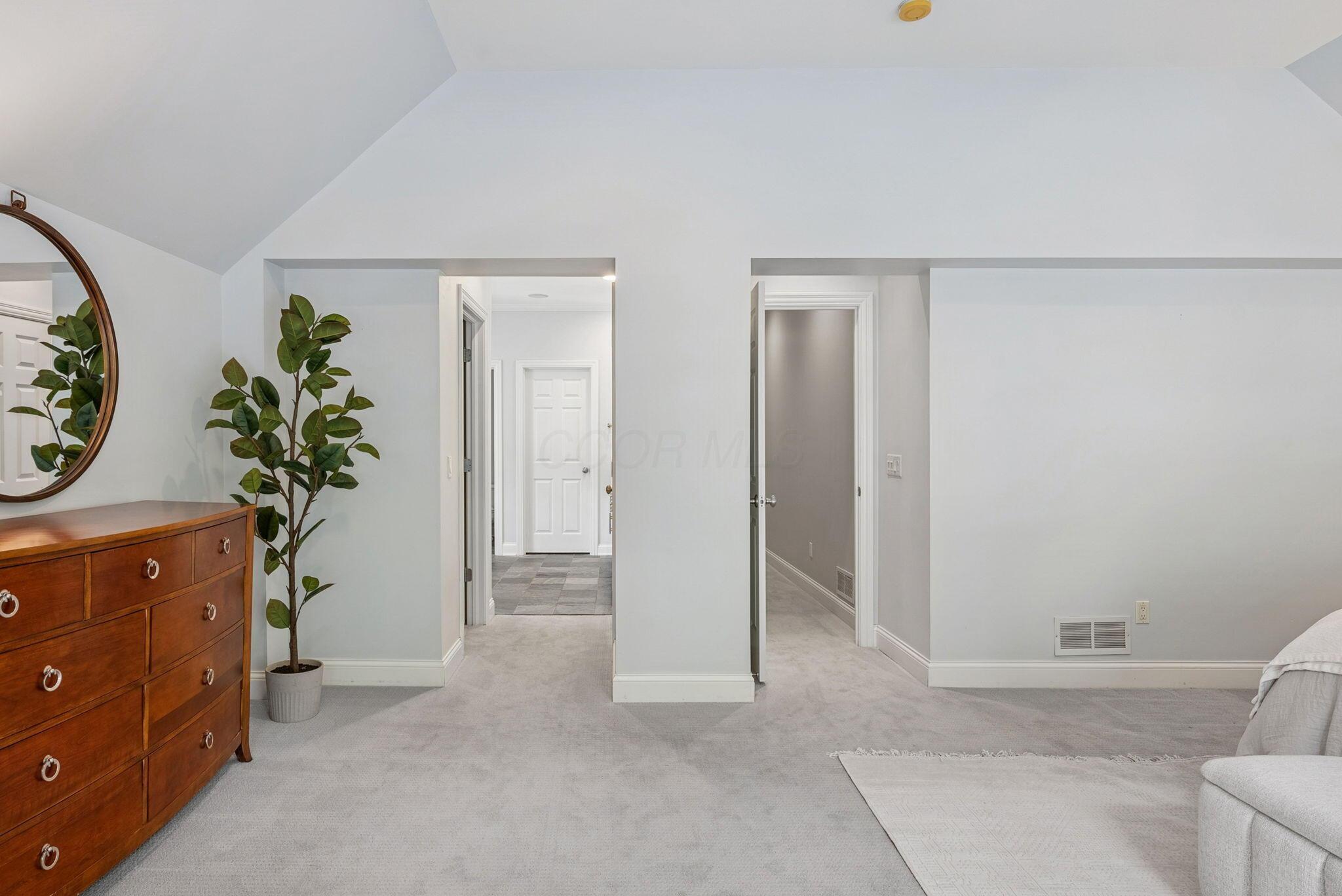 7288 Berkley Square N