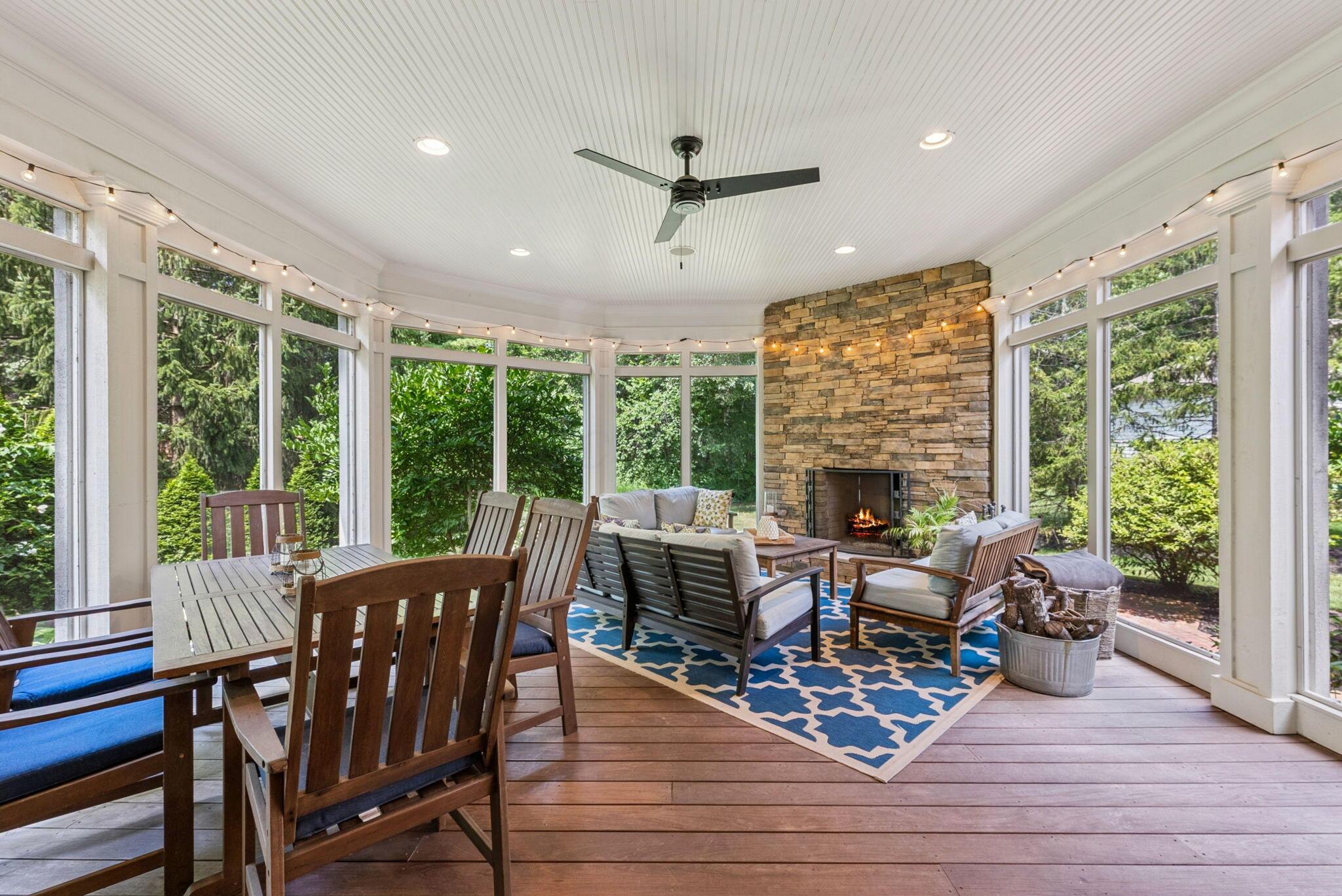 7288 Berkley Square N