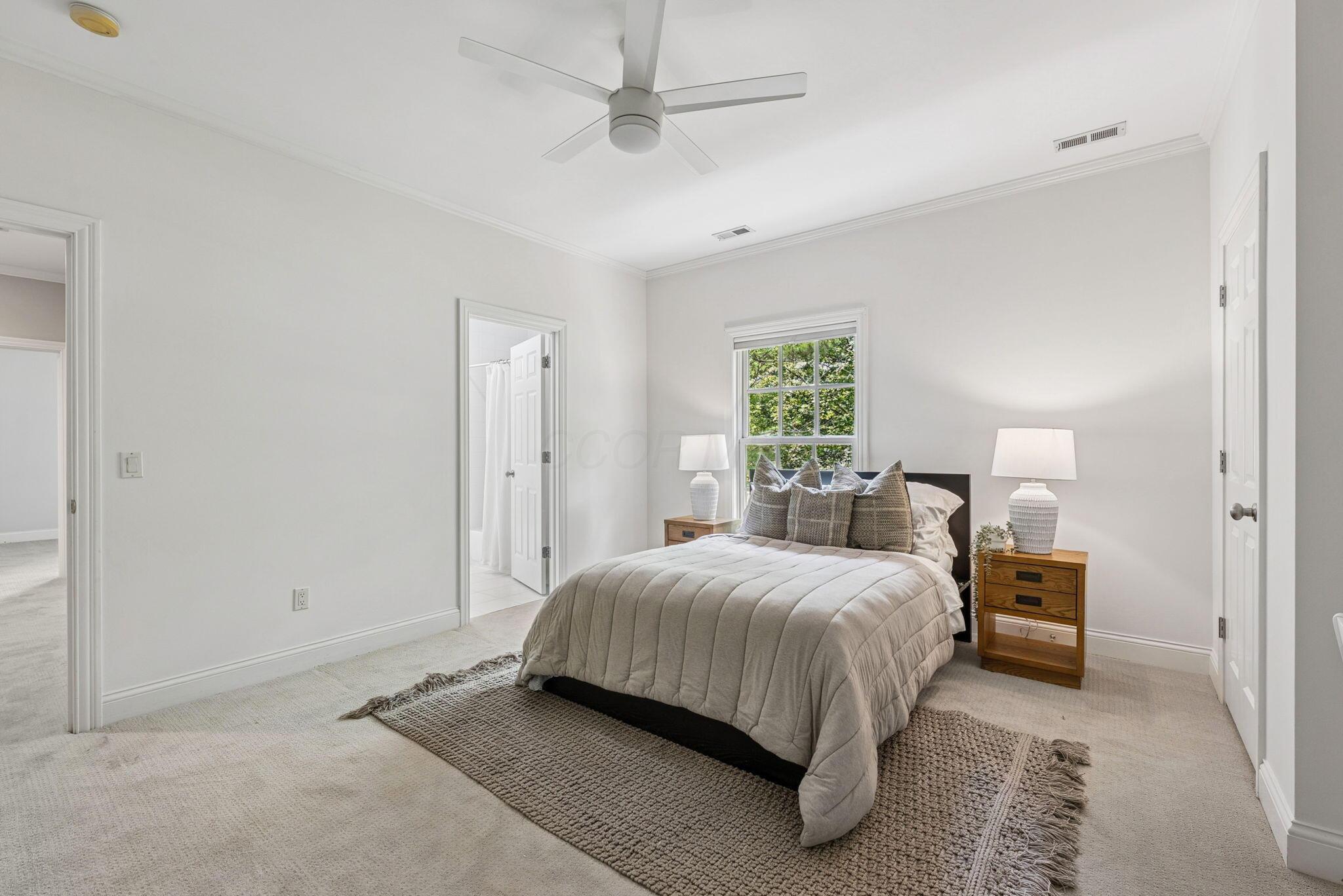 7288 Berkley Square N