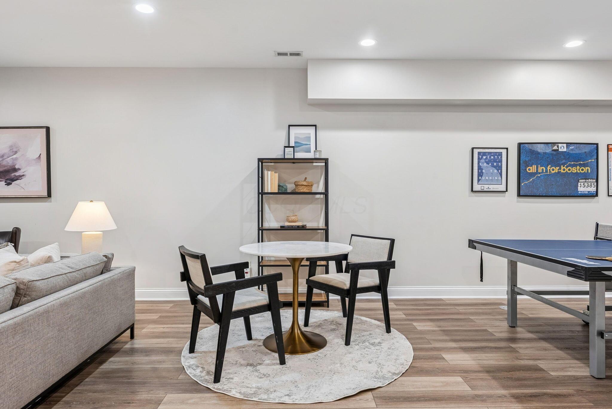 7288 Berkley Square N