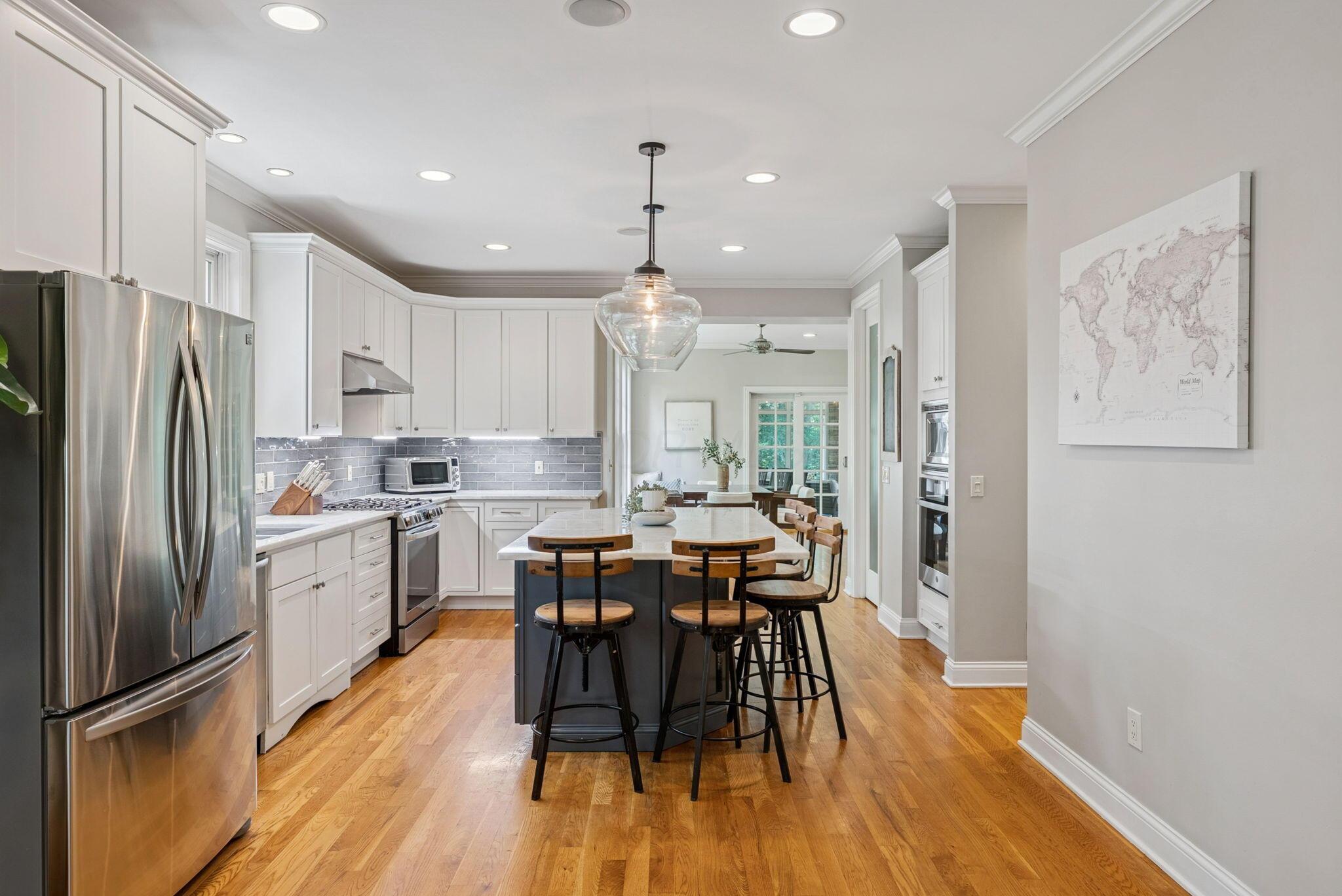 7288 Berkley Square N