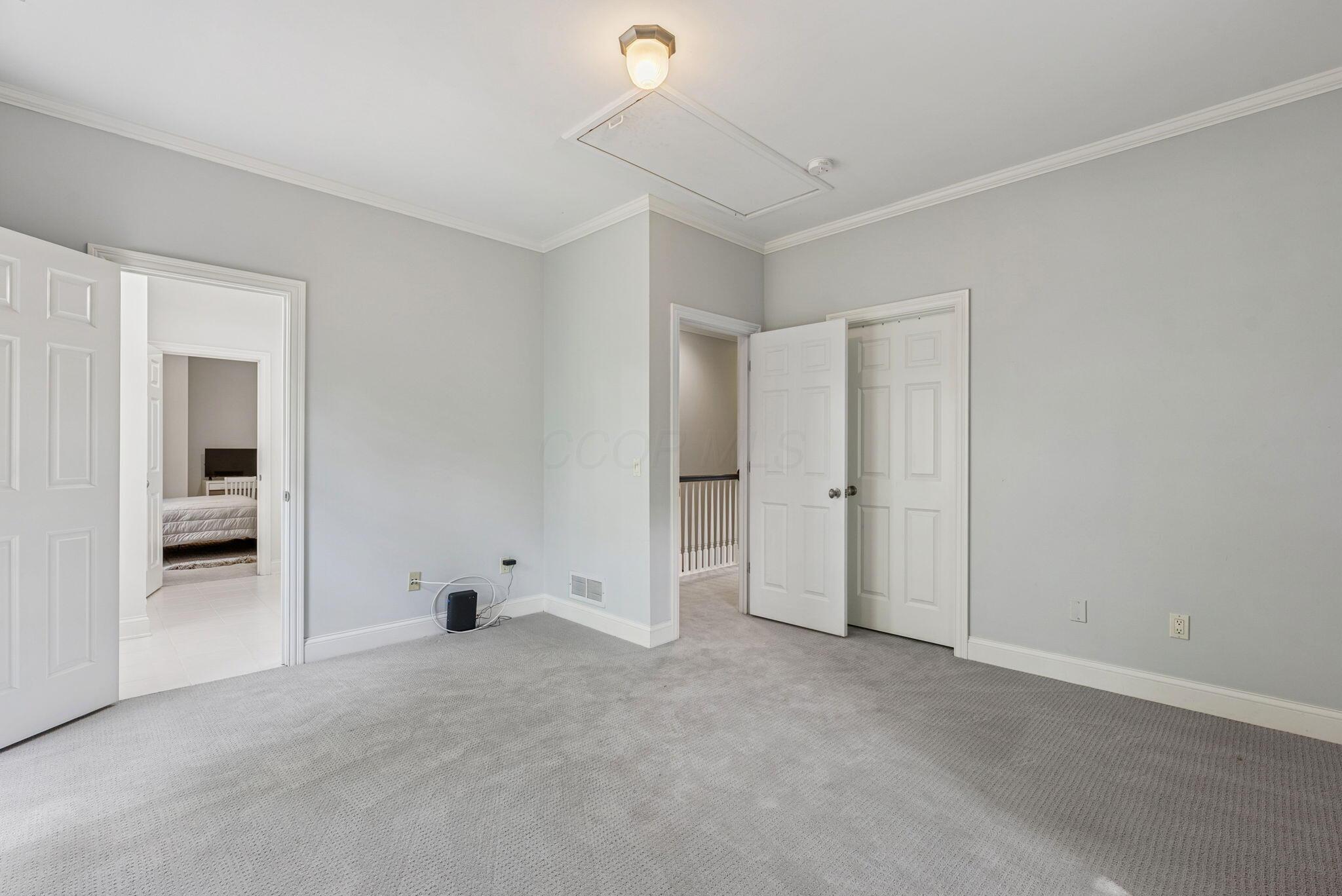 7288 Berkley Square N