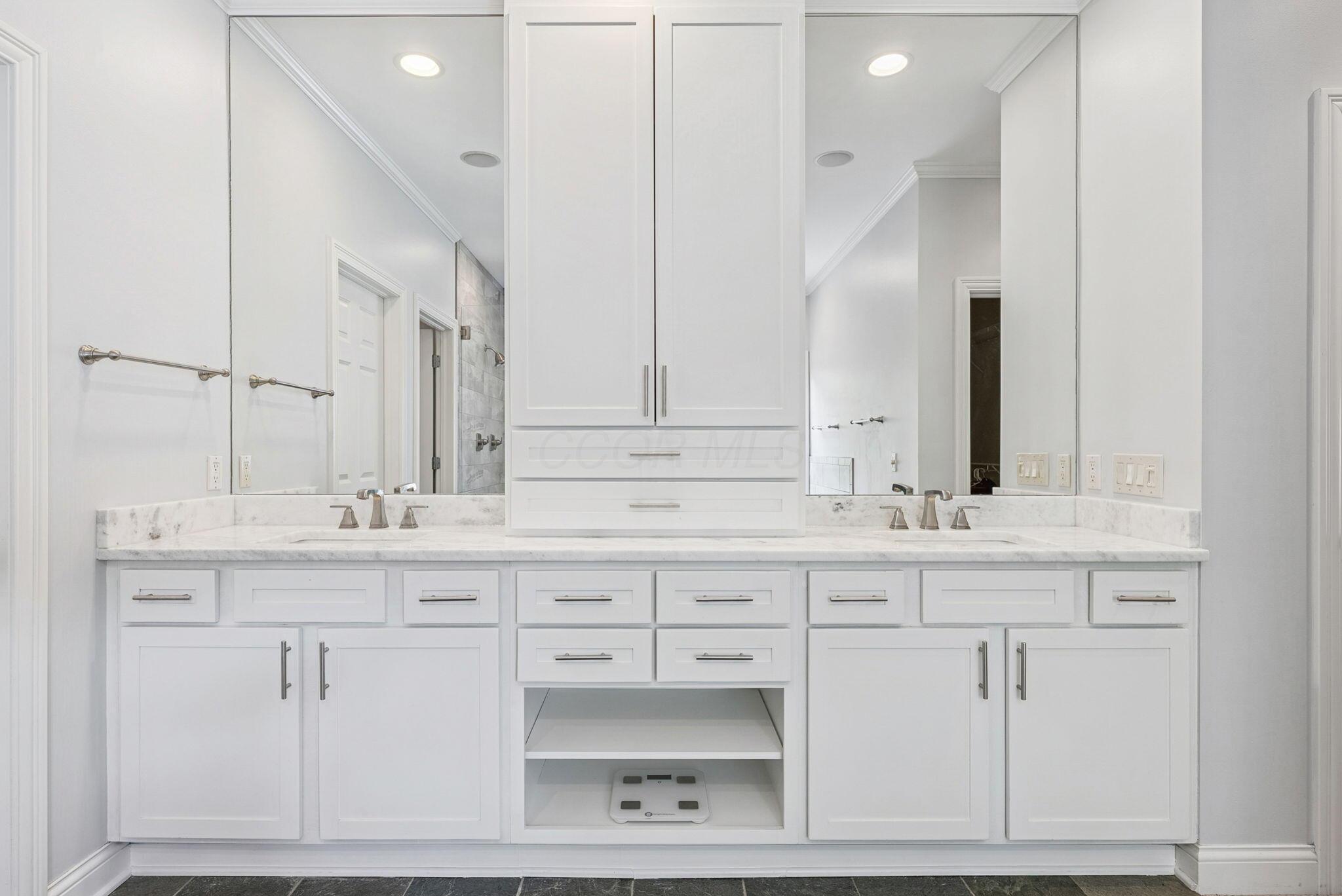 7288 Berkley Square N