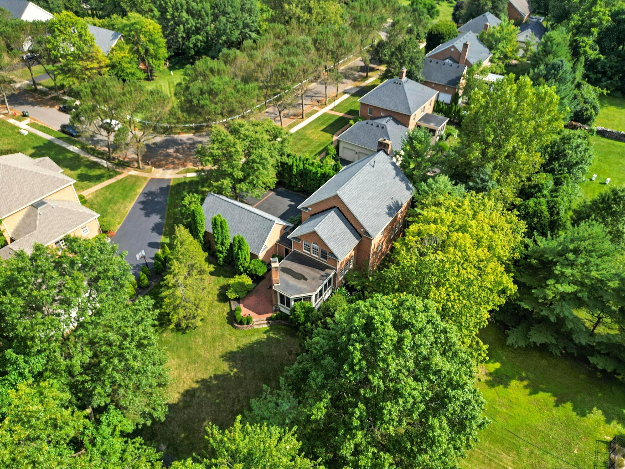 7288 Berkley Square N