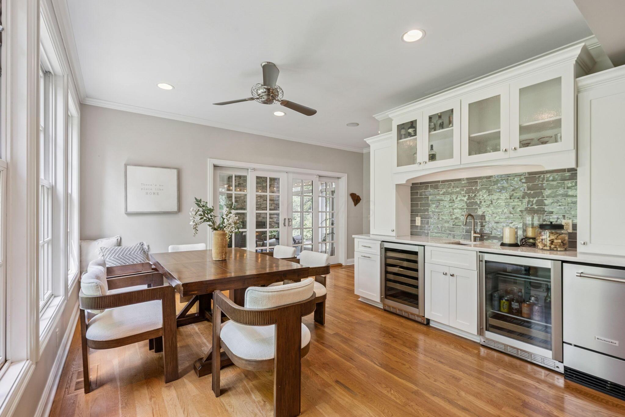 7288 Berkley Square N