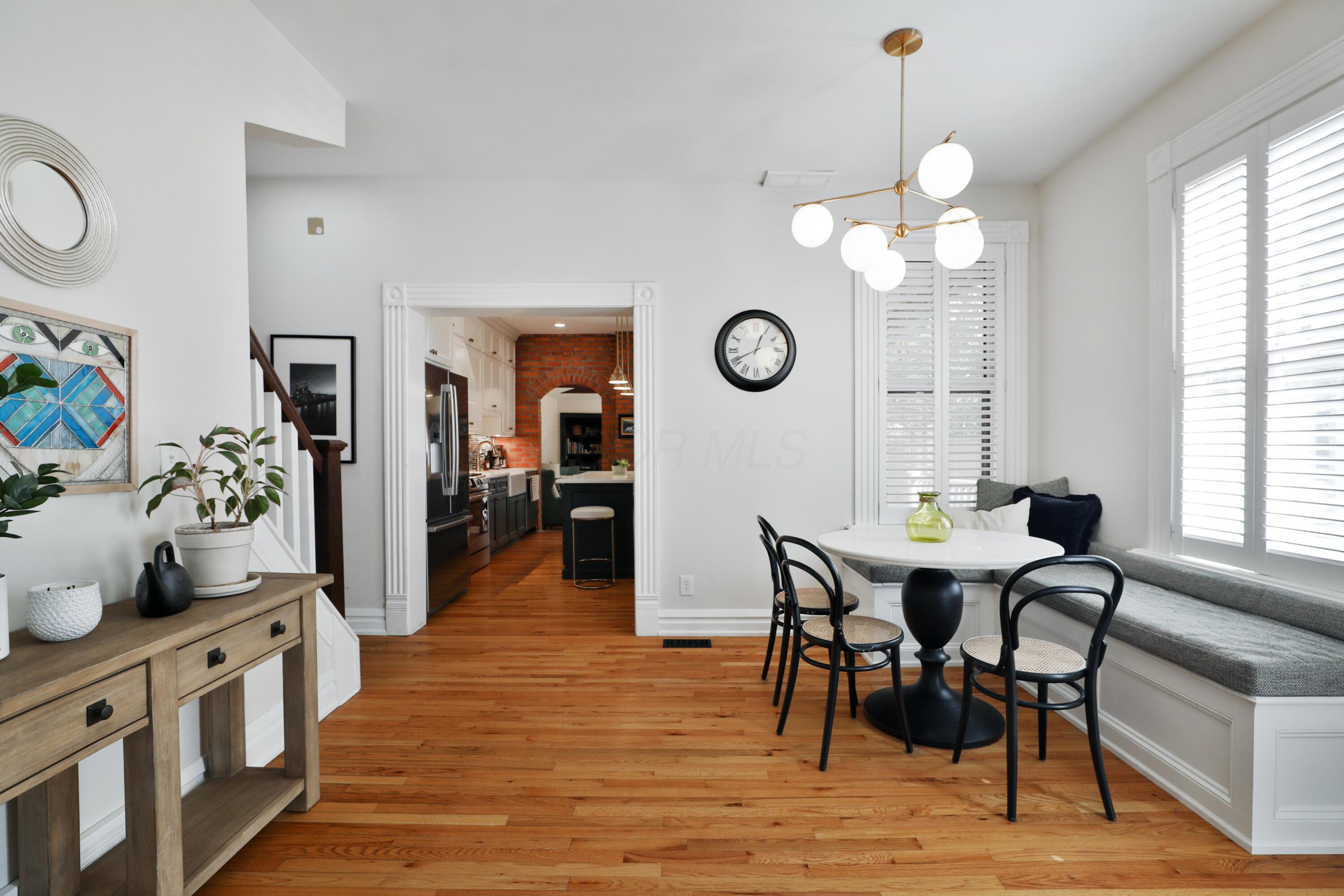 266 E Sycamore Street