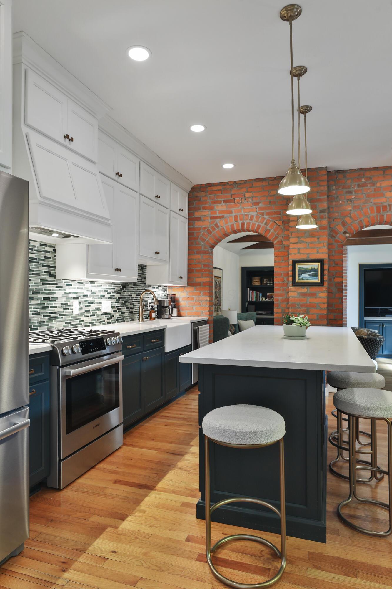 266 E Sycamore Street