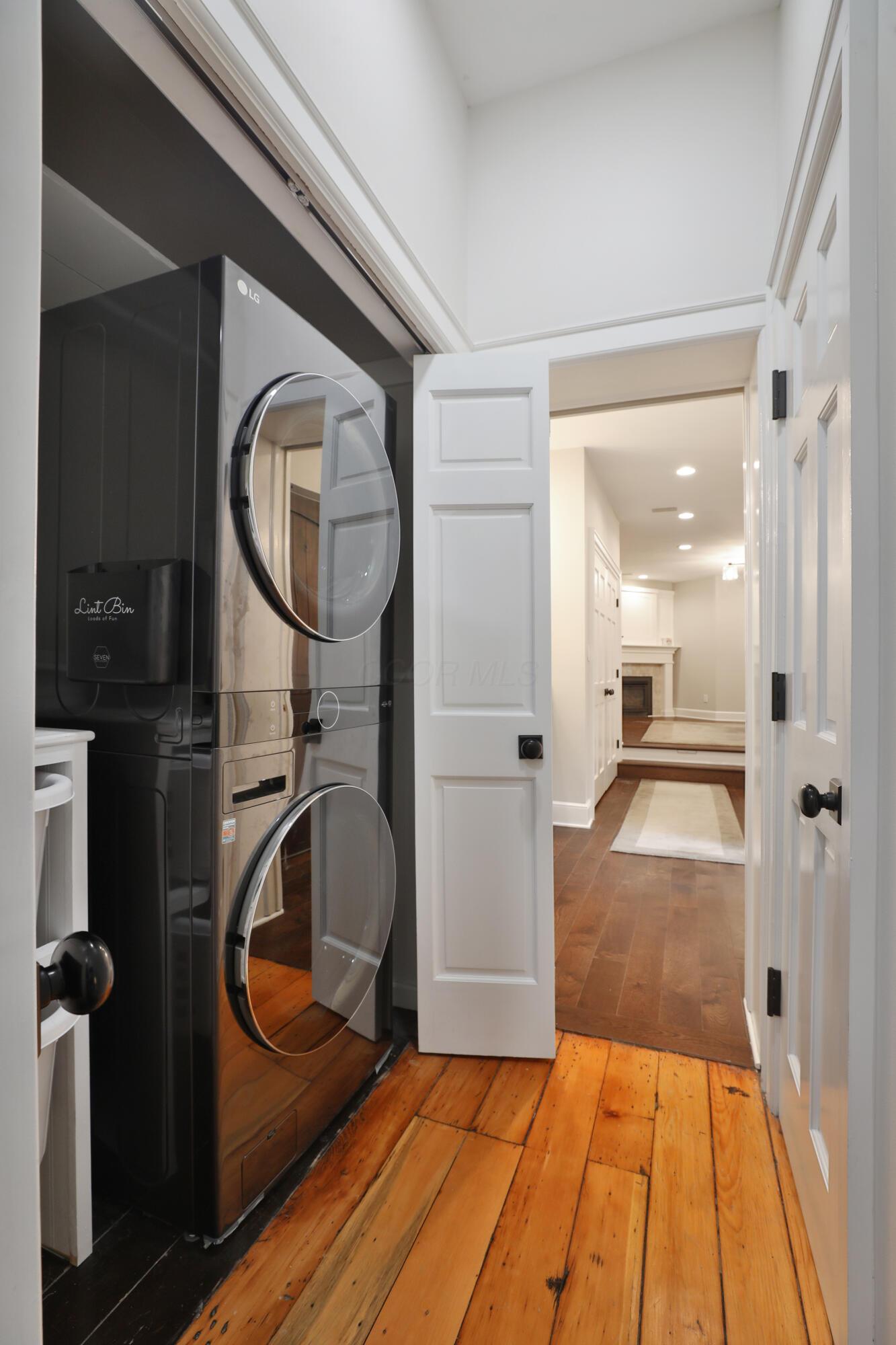 266 E Sycamore Street