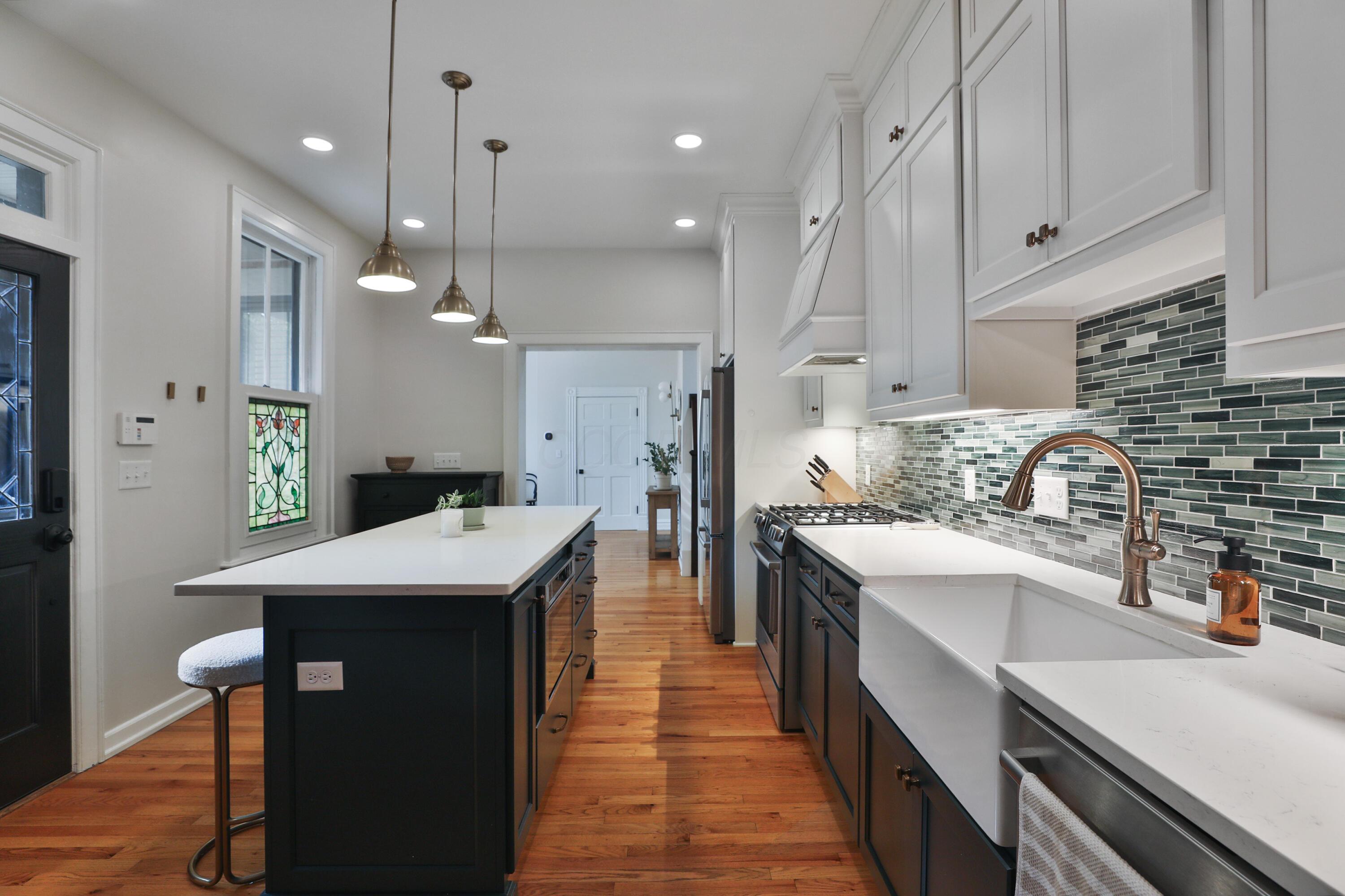 266 E Sycamore Street