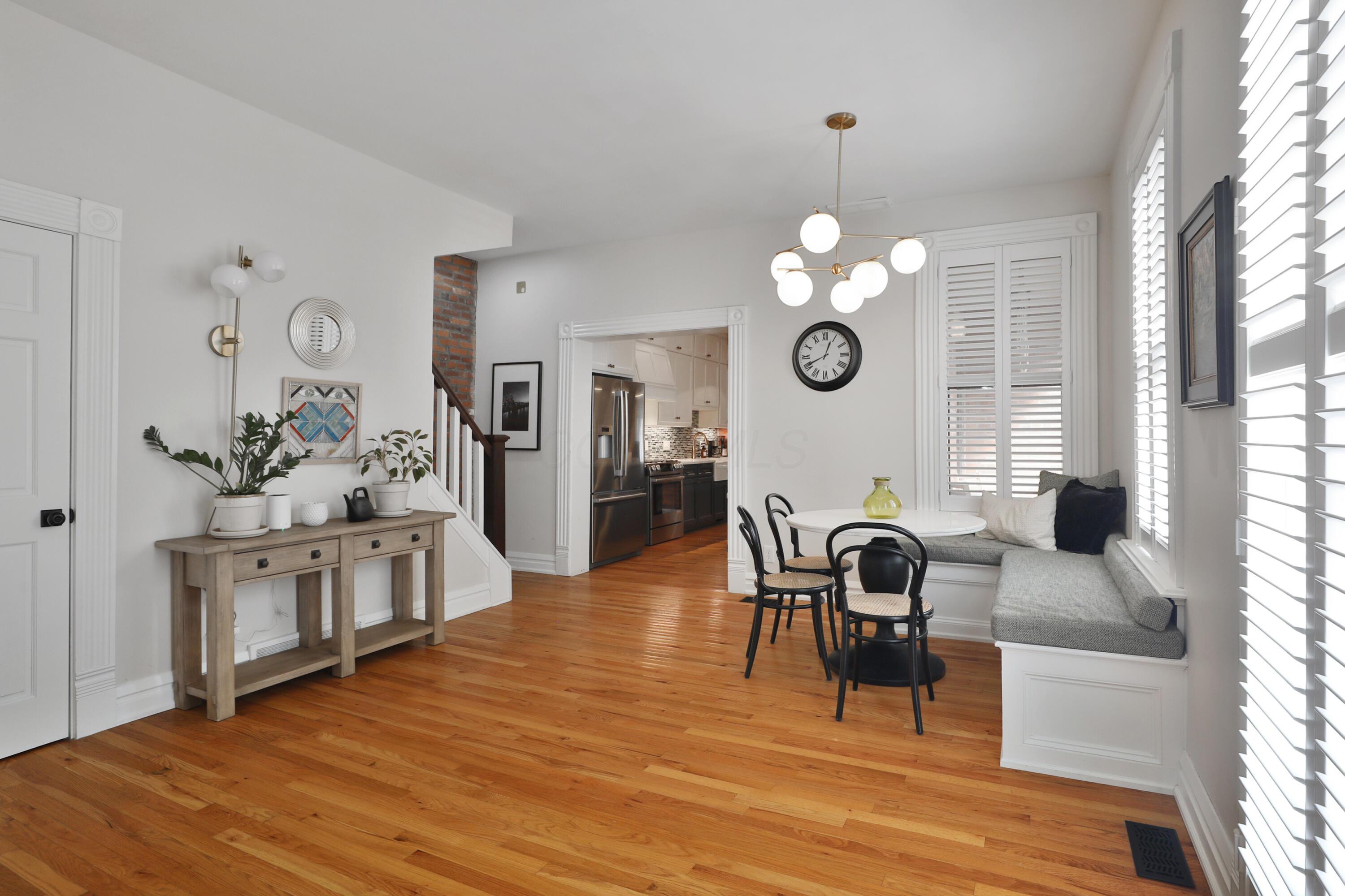 266 E Sycamore Street