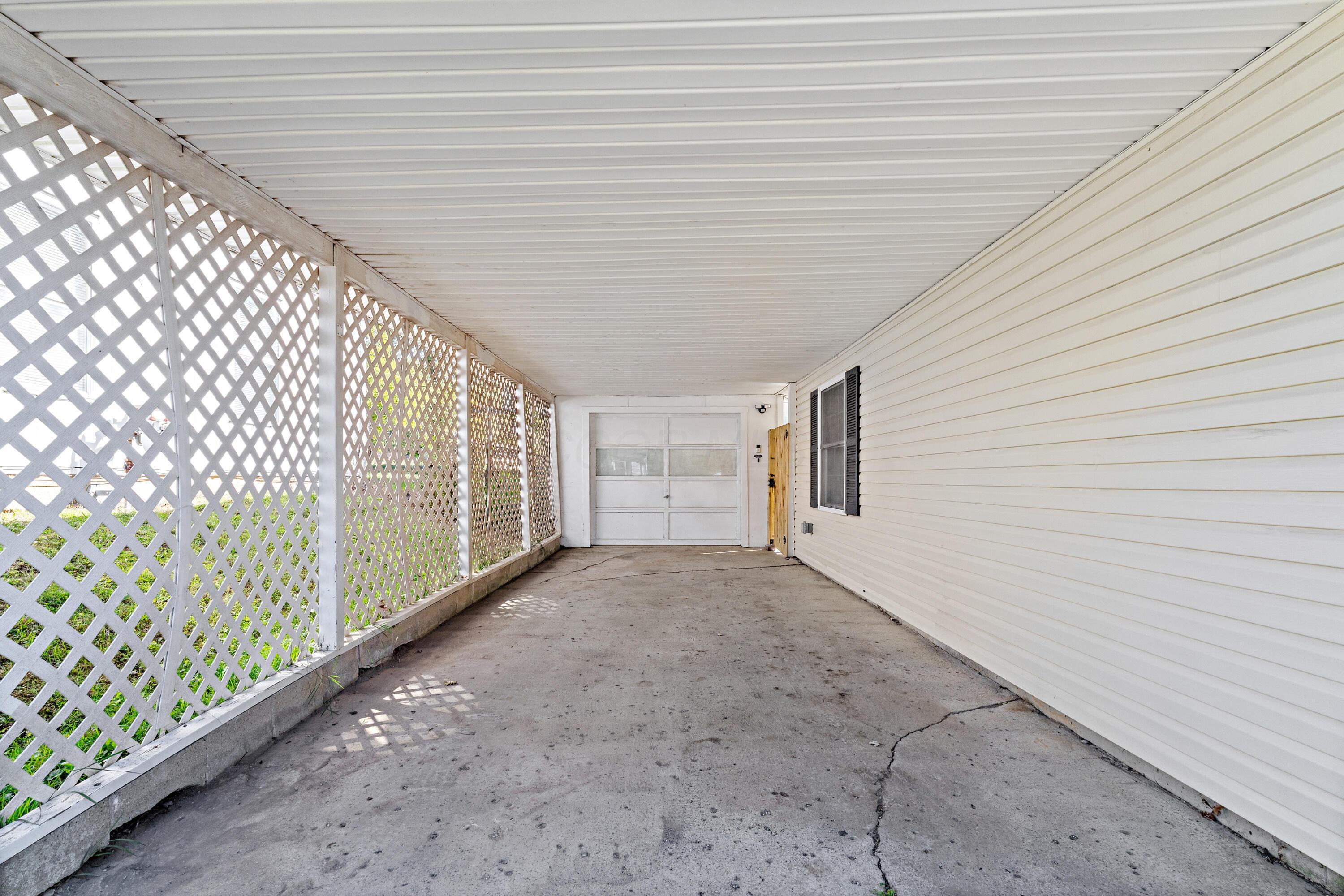 369 Hillview Drive