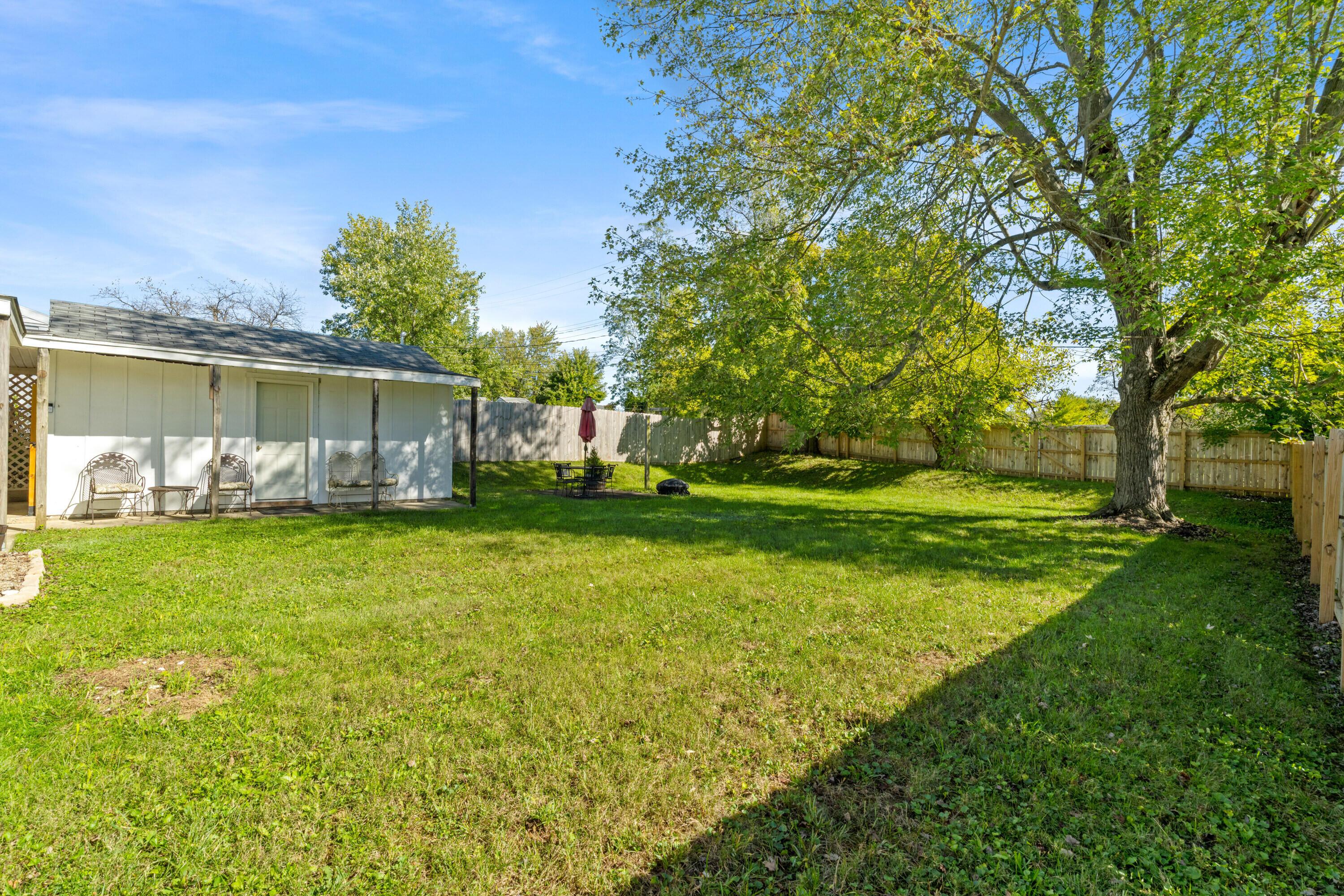 369 Hillview Drive