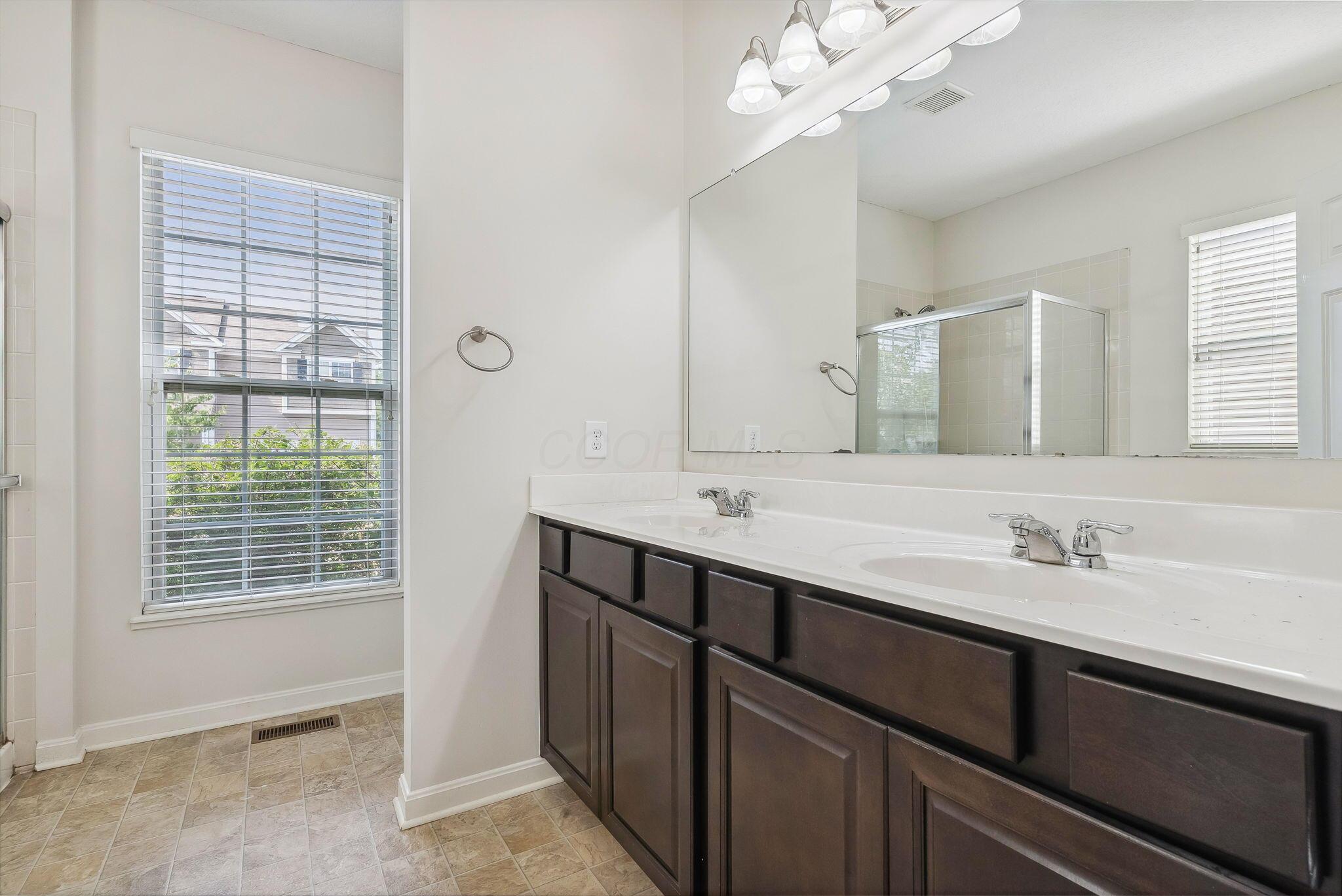 7885 Waggoner Trace Drive