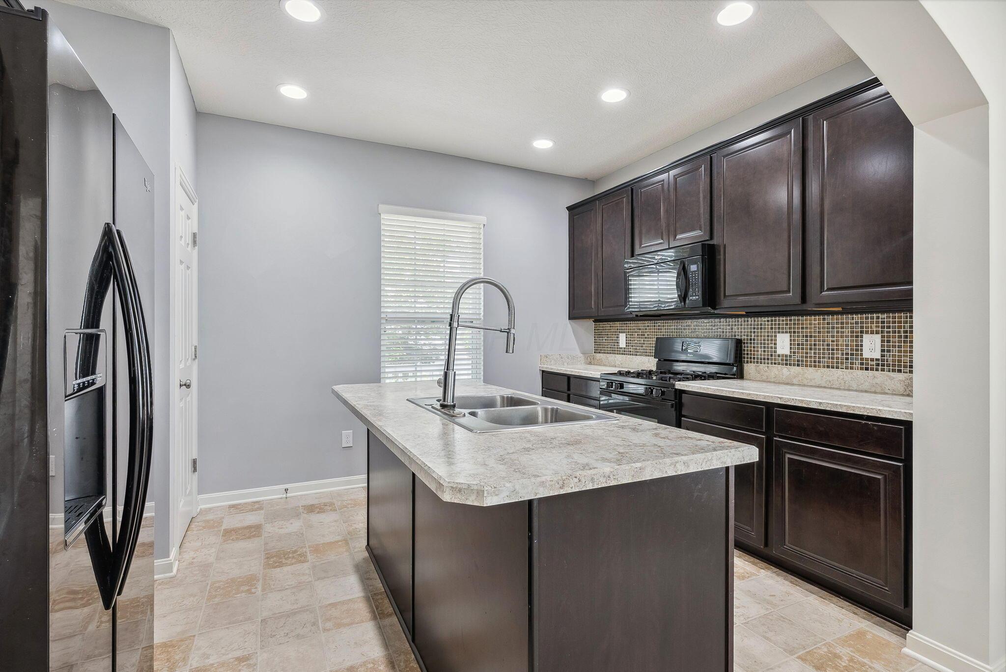 7885 Waggoner Trace Drive