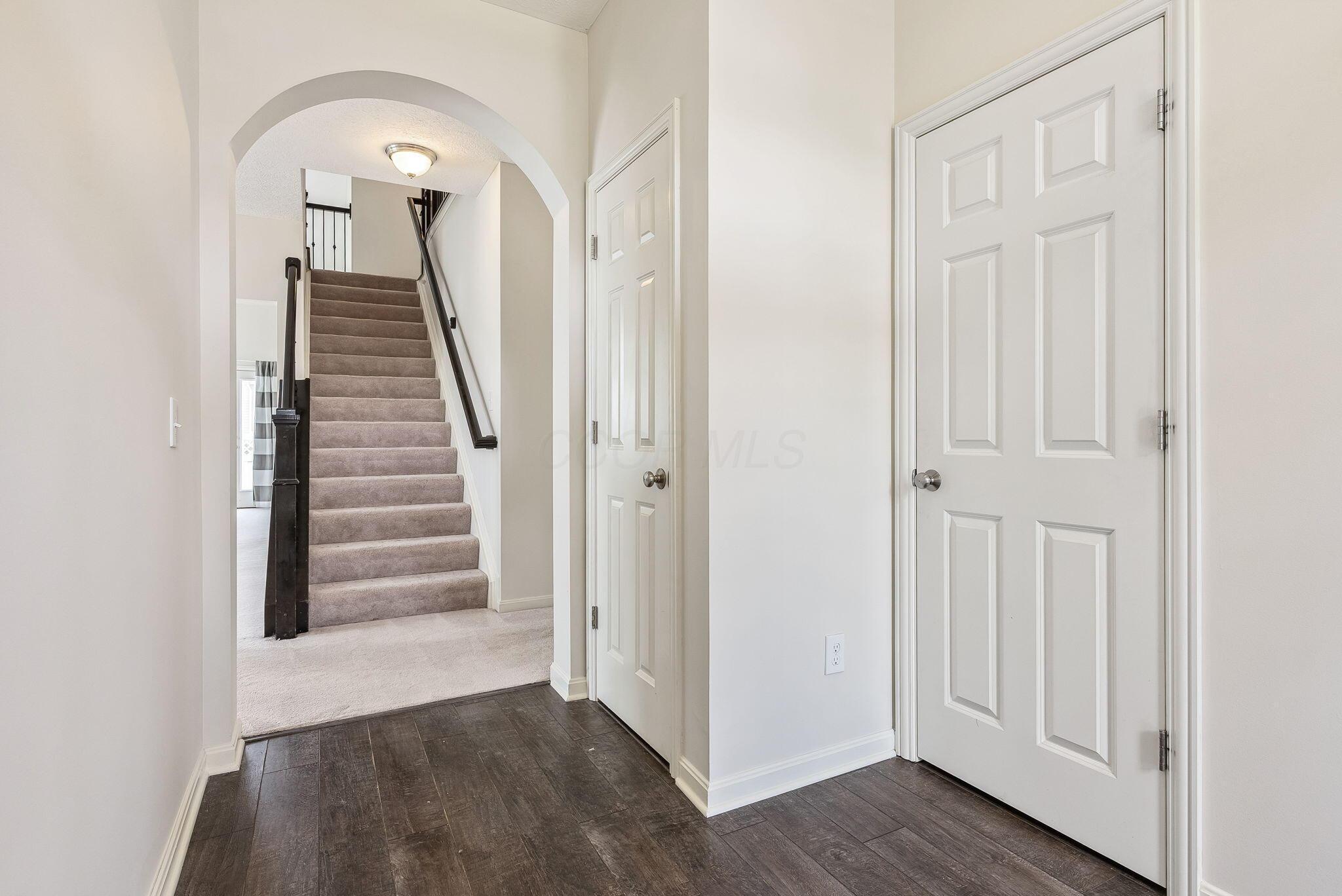 7885 Waggoner Trace Drive